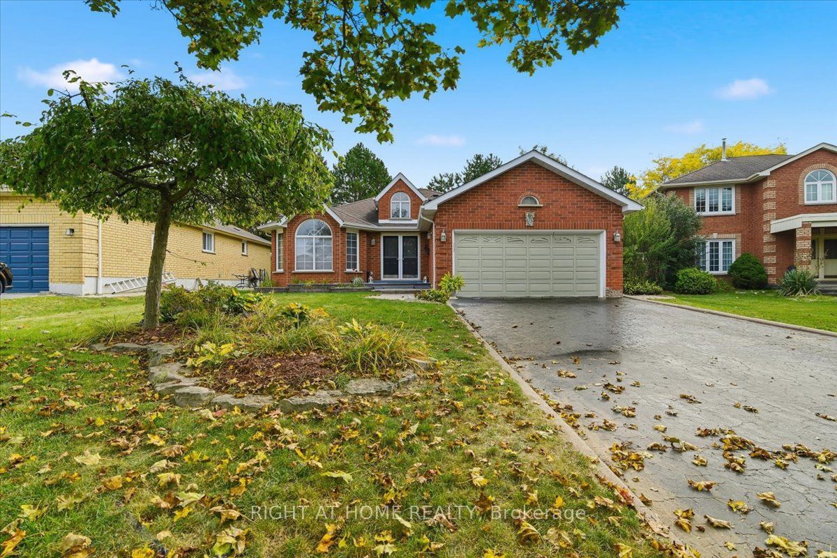 5 St John's Court Property Photo 1