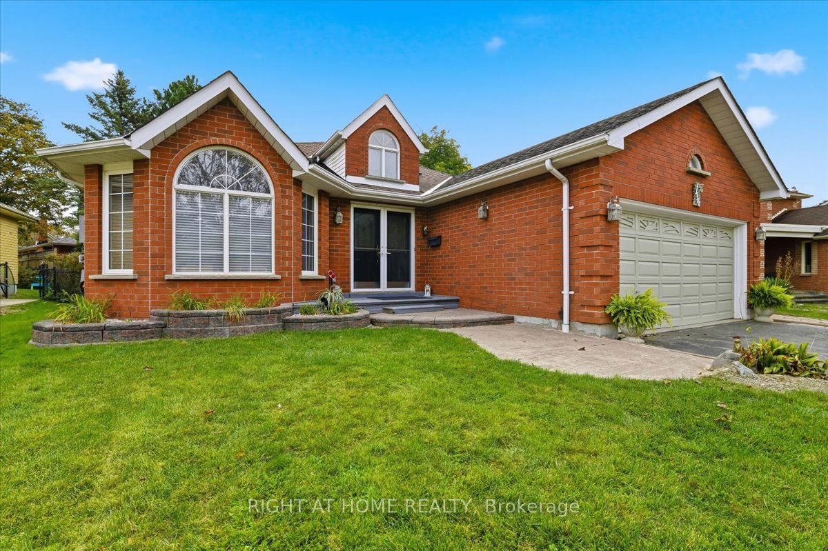 5 St John's Court Property Photo 2