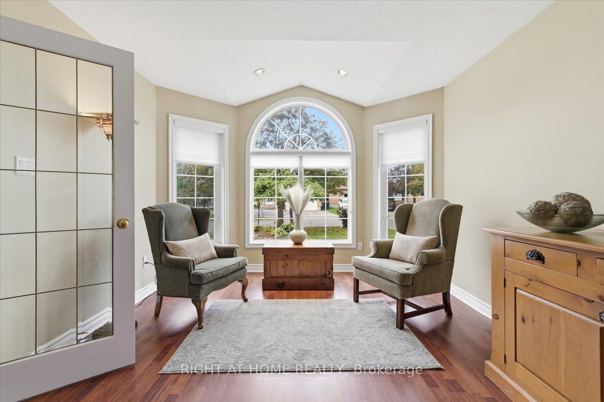 5 St John's Court Property Photo 8