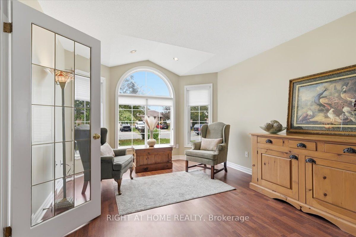 5 St John's Court Property Photo 9