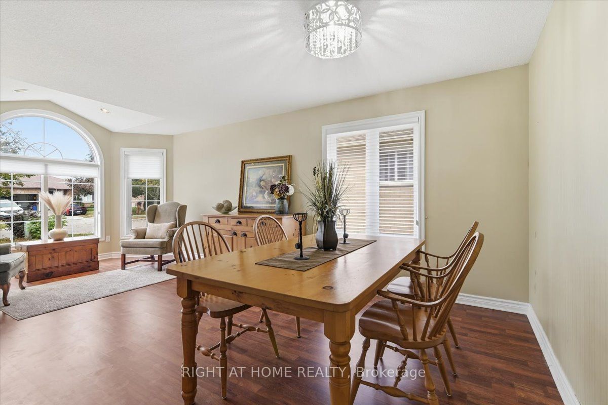 5 St John's Court Property Photo 11