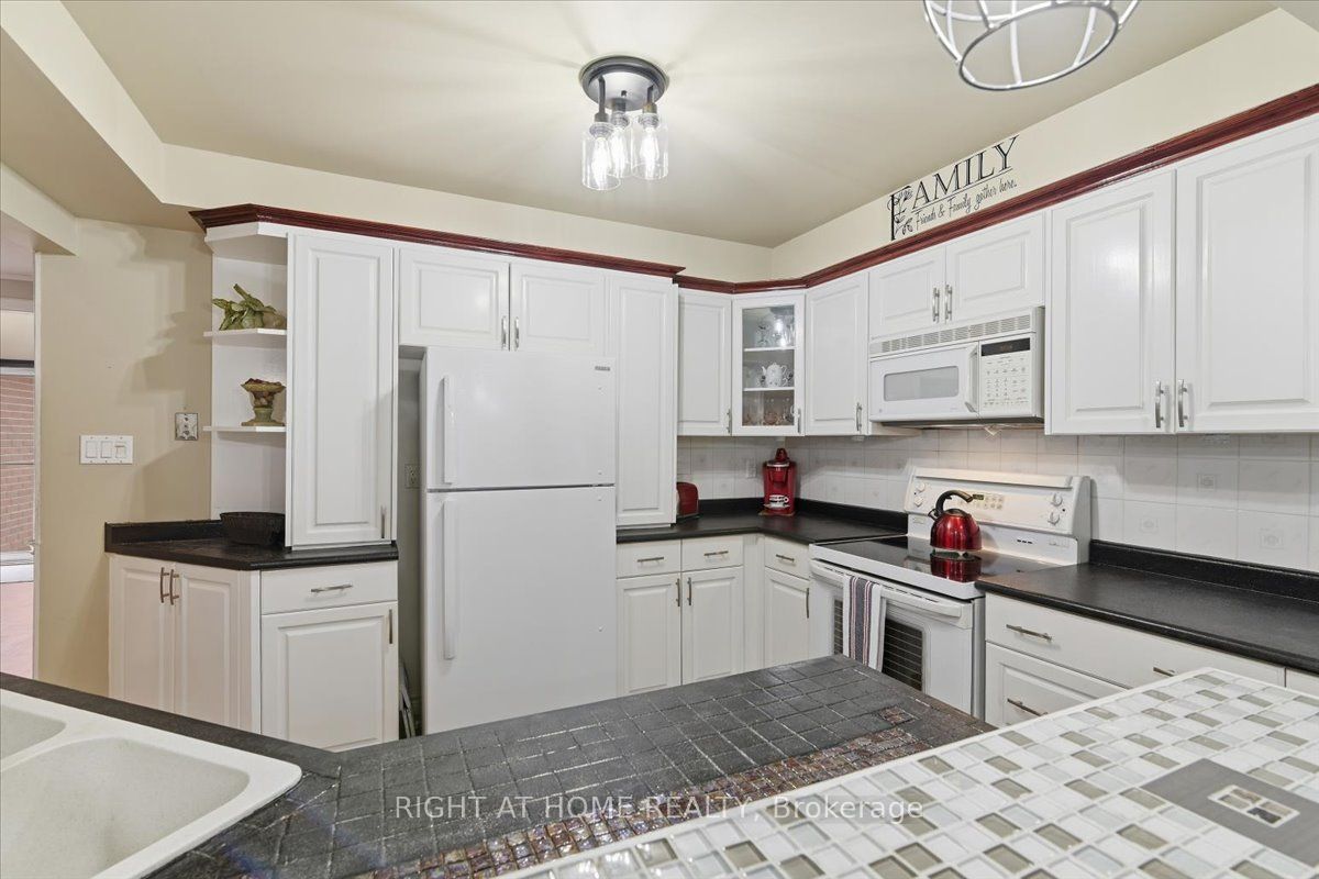 5 St John's Court Property Photo 14