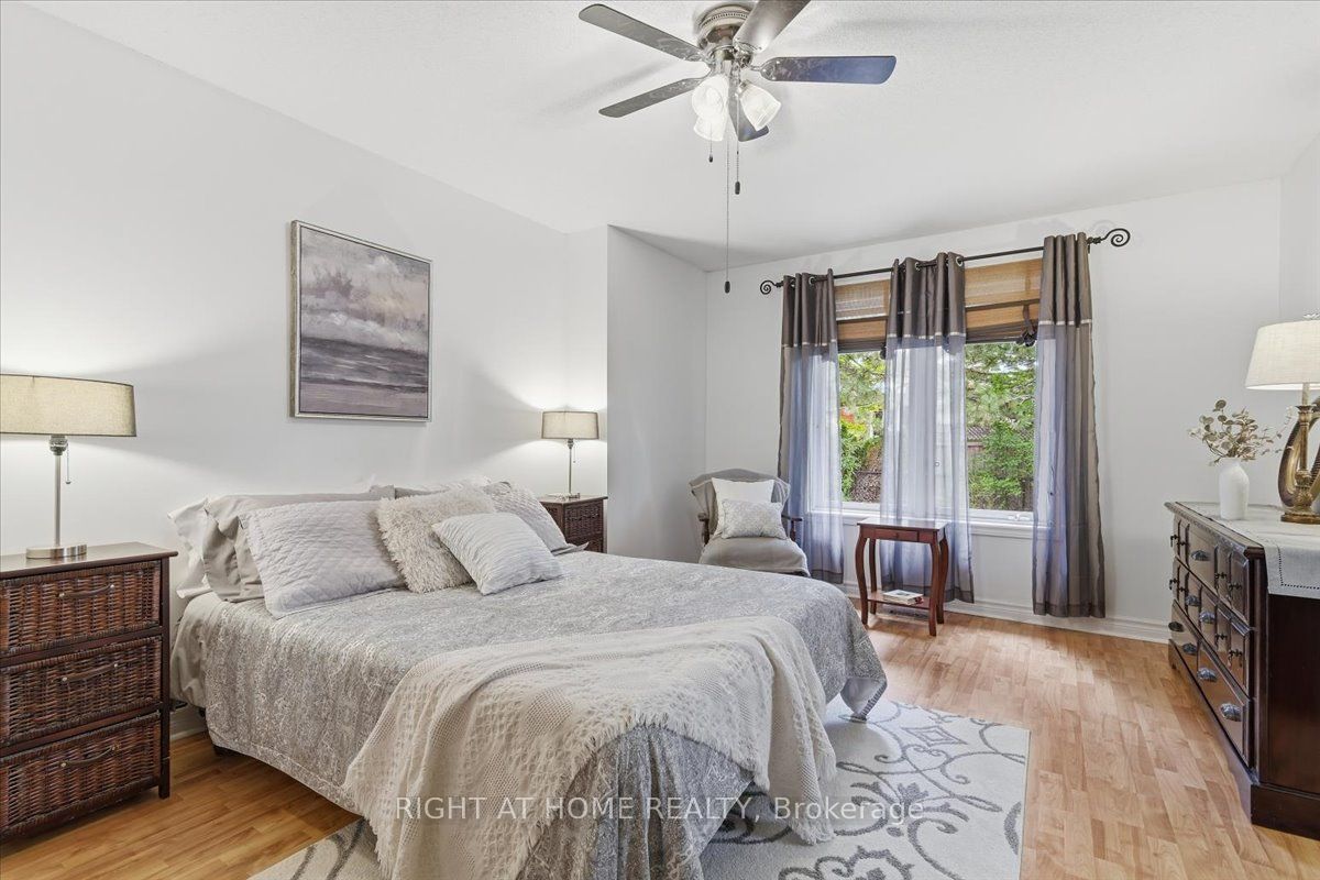 5 St John's Court Property Photo 21