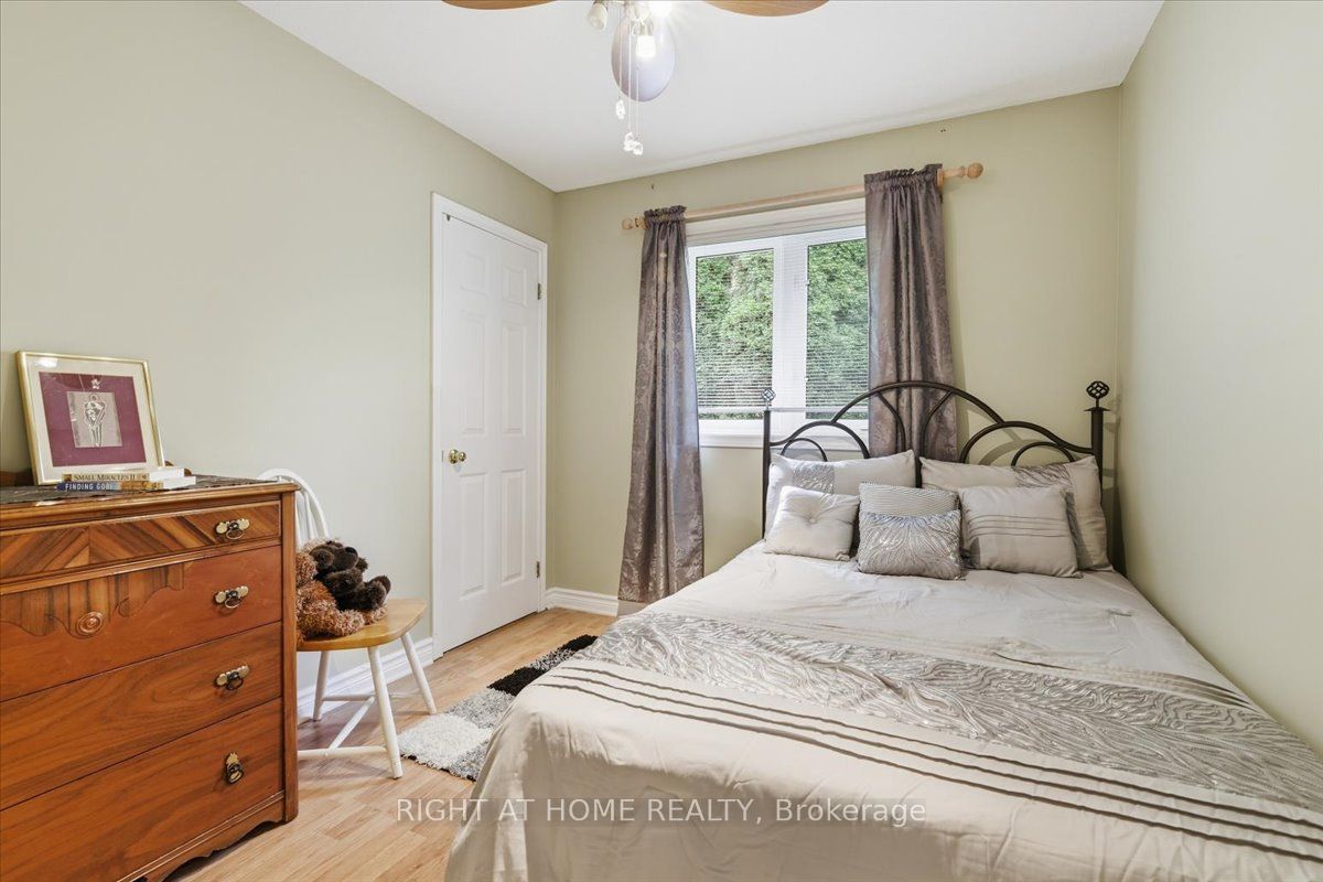 5 St John's Court Property Photo 26