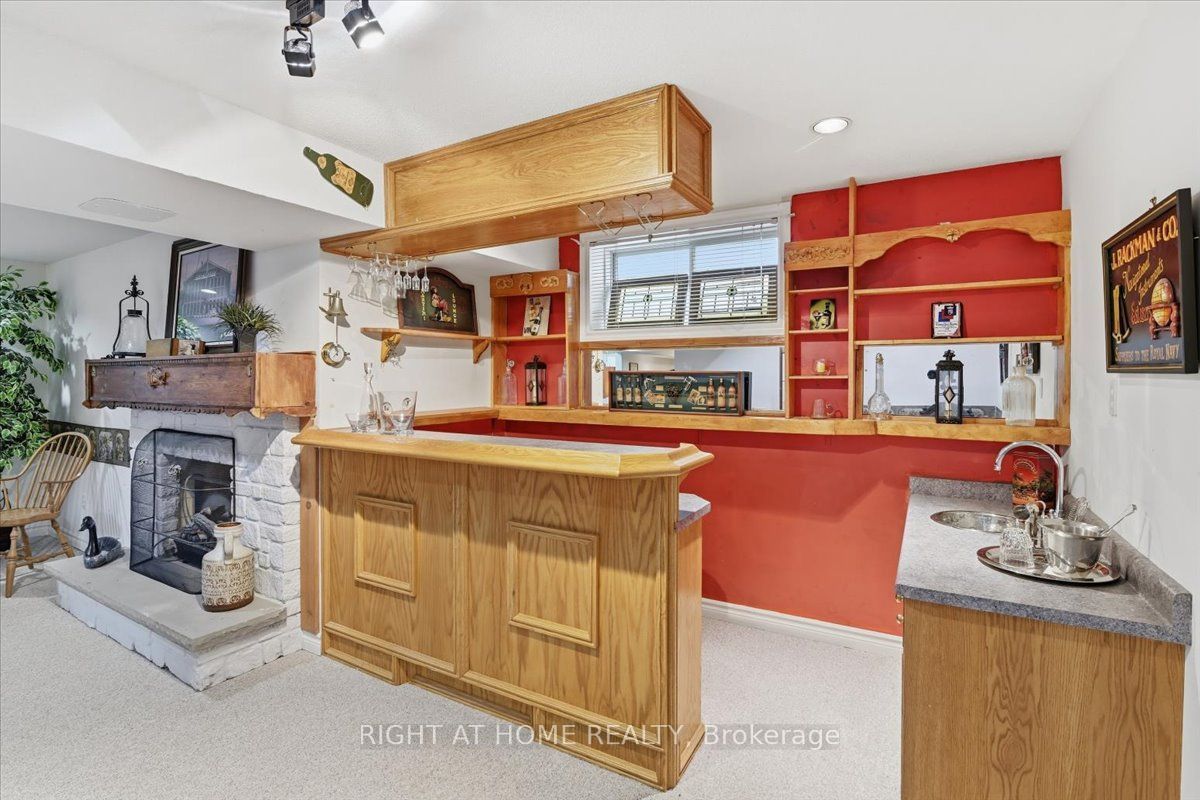 5 St John's Court Property Photo 32