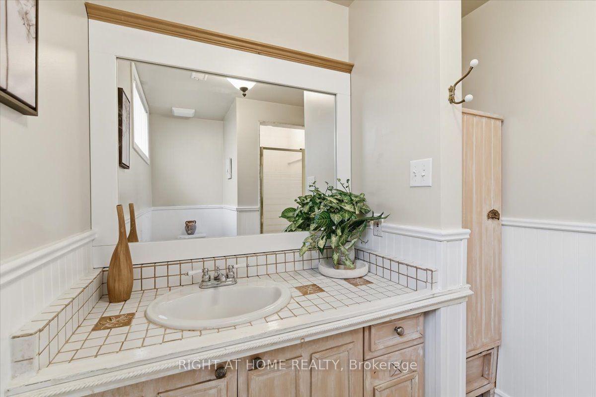 5 St John's Court Property Photo 36