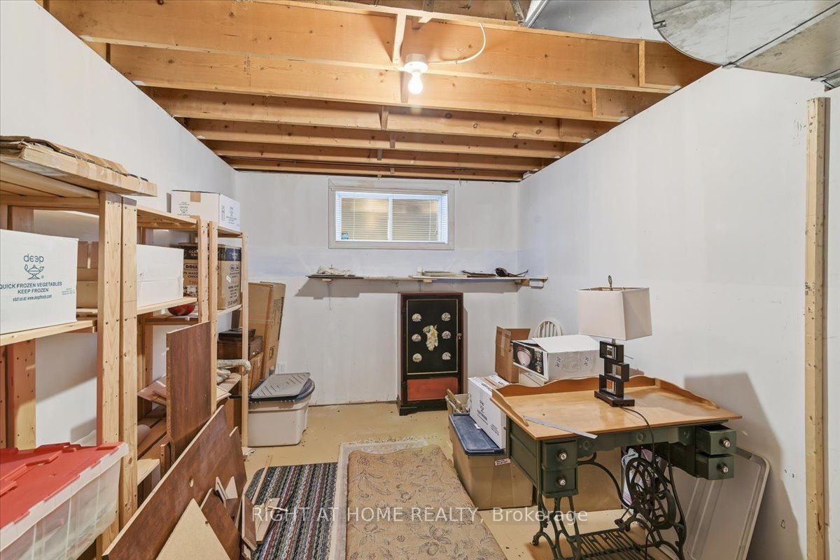 5 St John's Court Property Photo 37