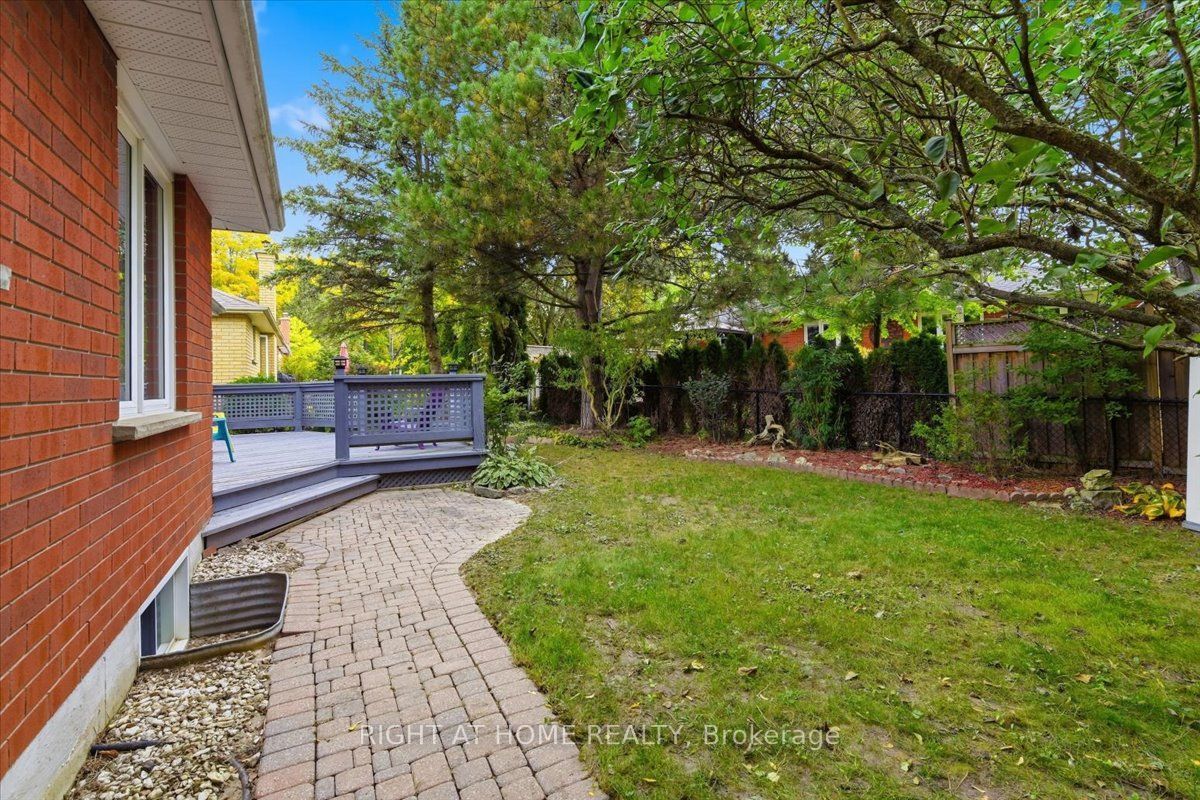 5 St John's Court Property Photo 41