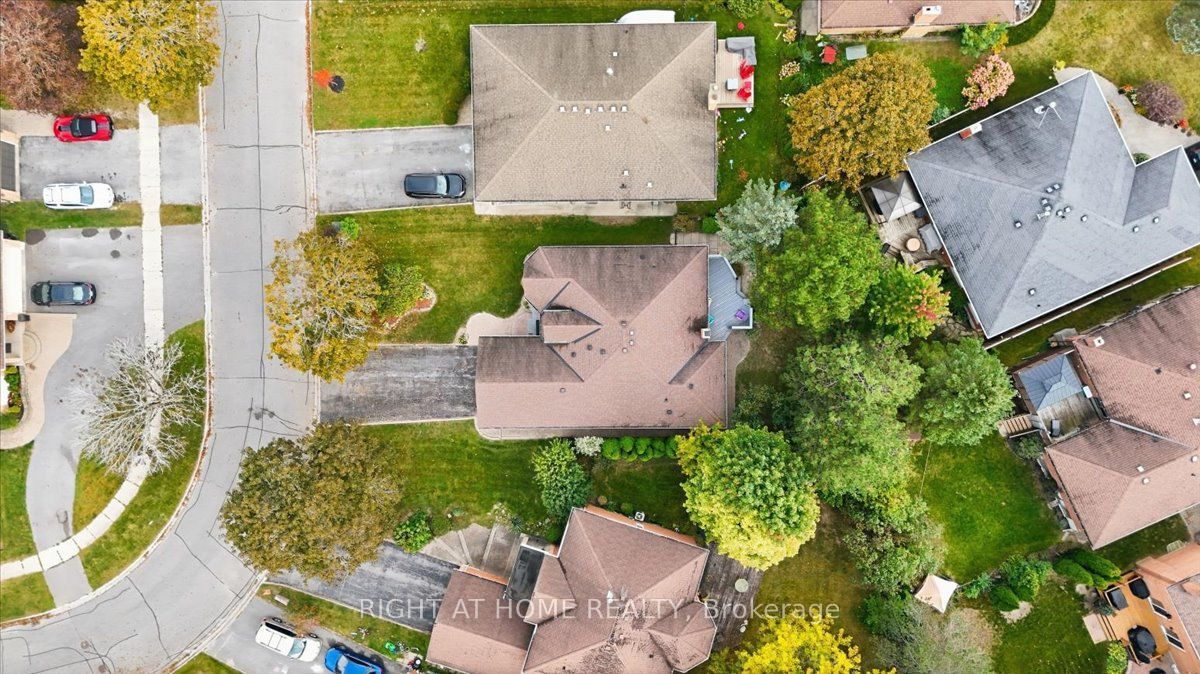 5 St John's Court Property Photo 44