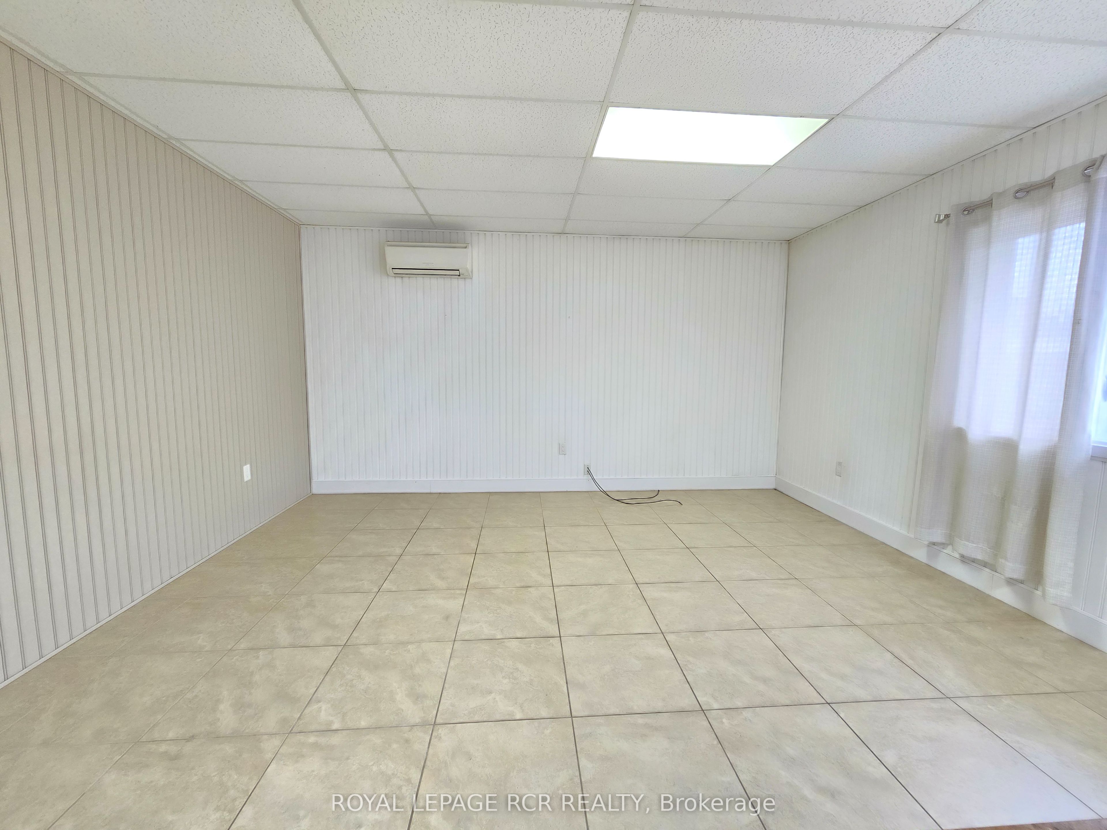 2-341 Queensville Side Road Property Photo 5