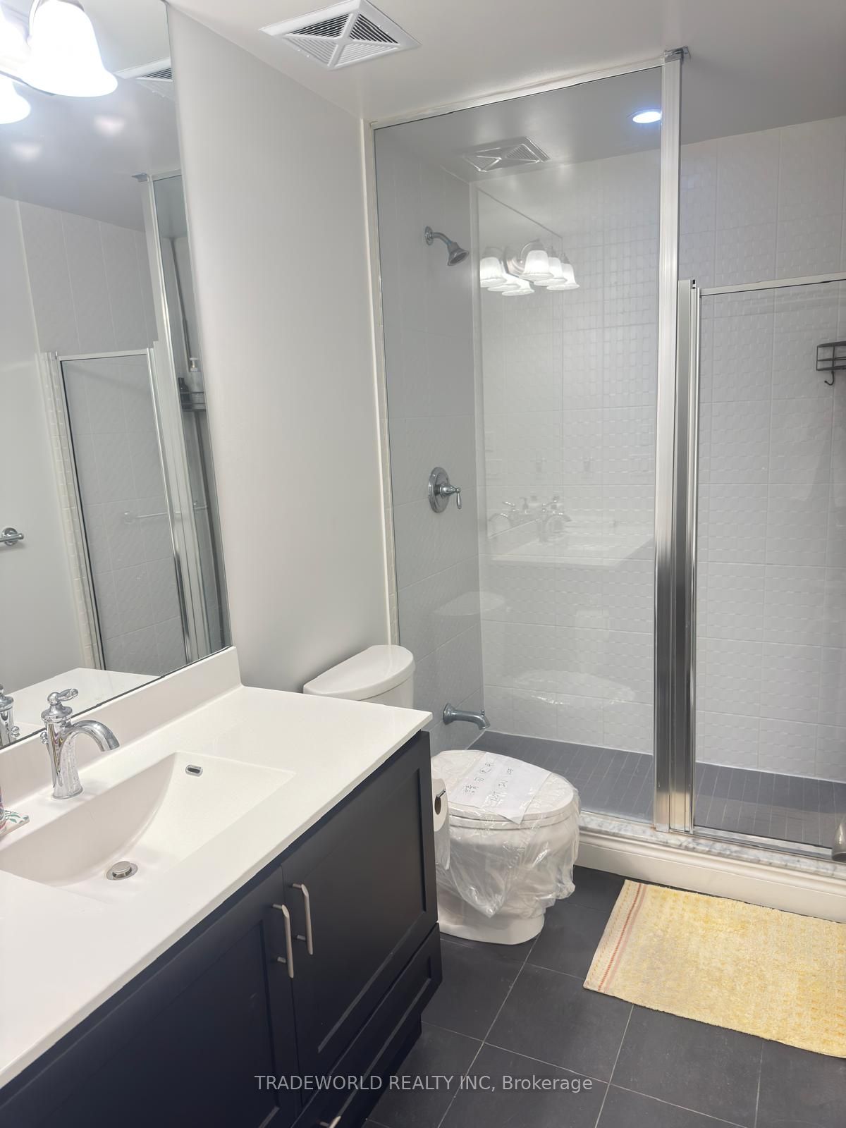99 South Town Centre Boulevard B-102 Property Photo 11