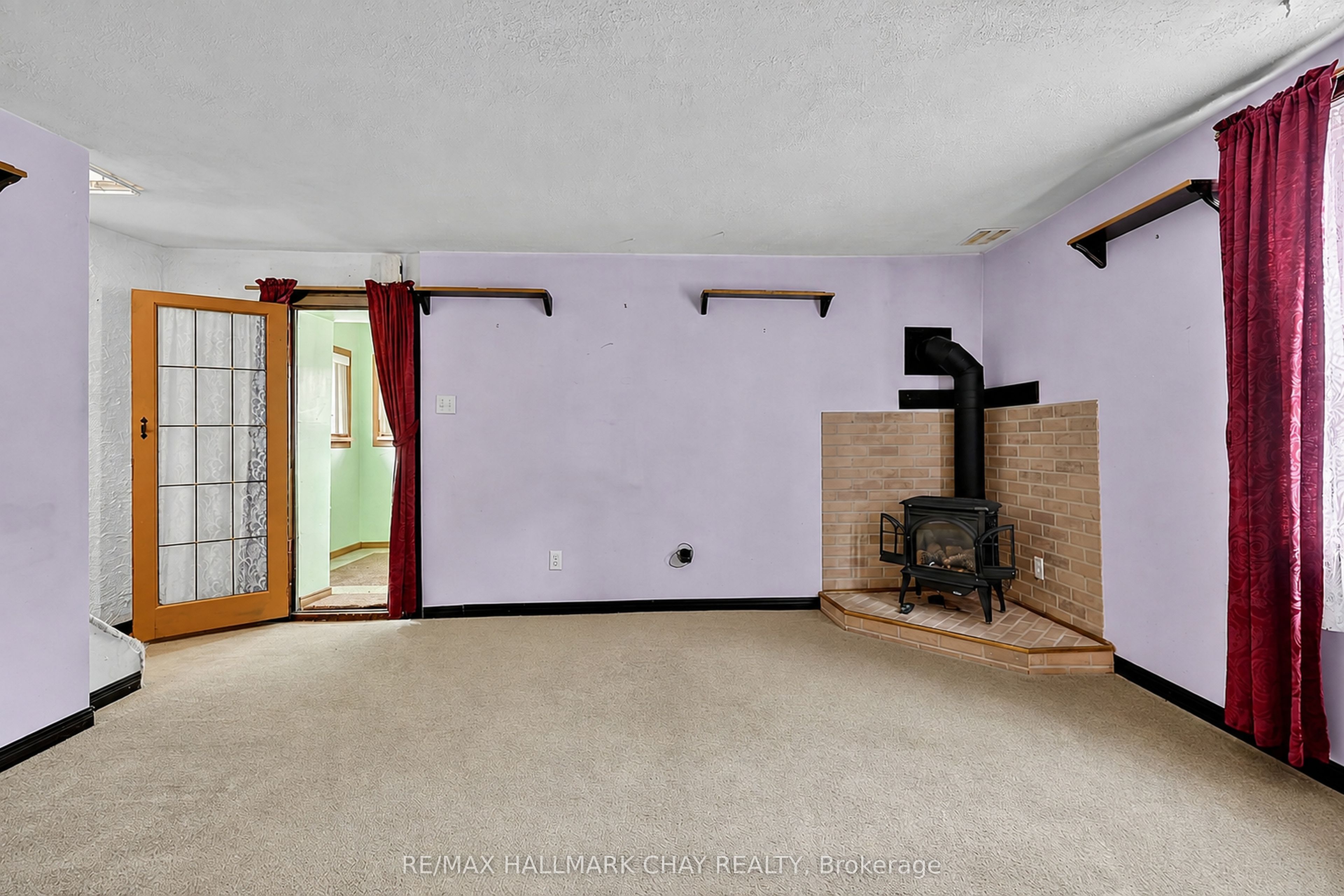 41 Mill Street E Property Photo 13
