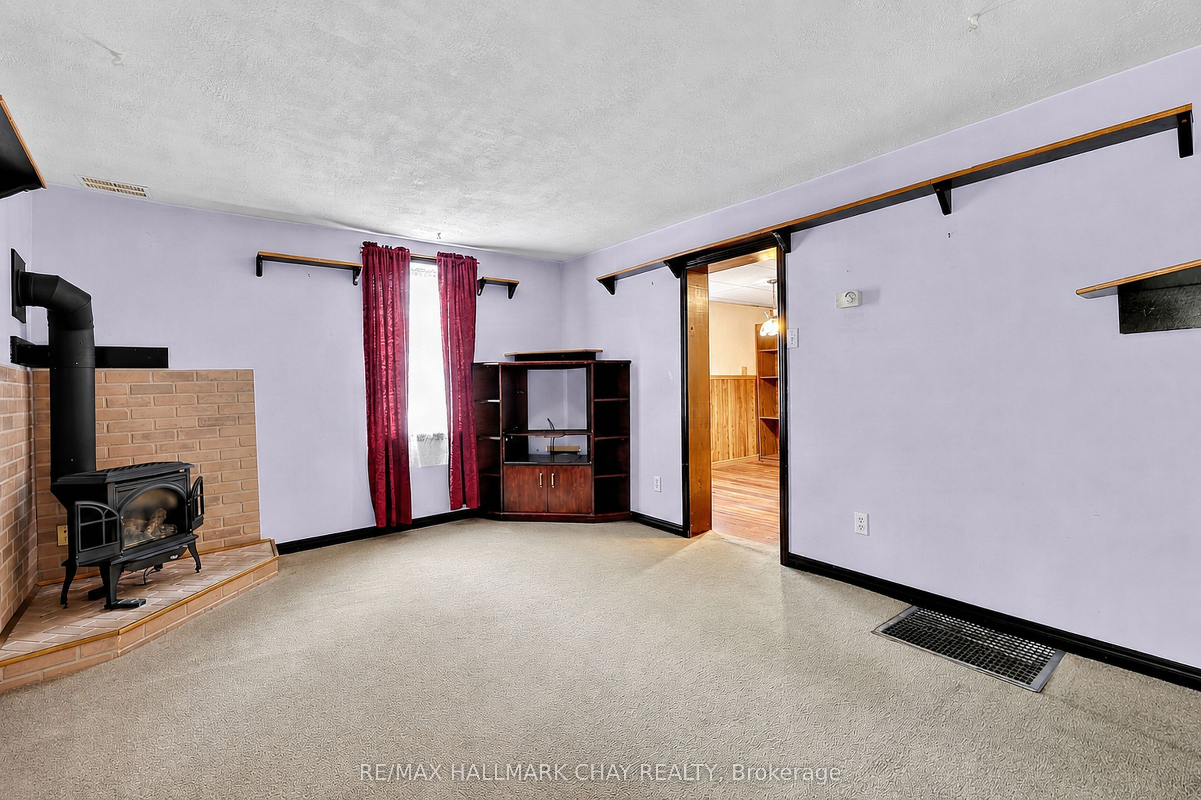 41 Mill Street E Property Photo 14