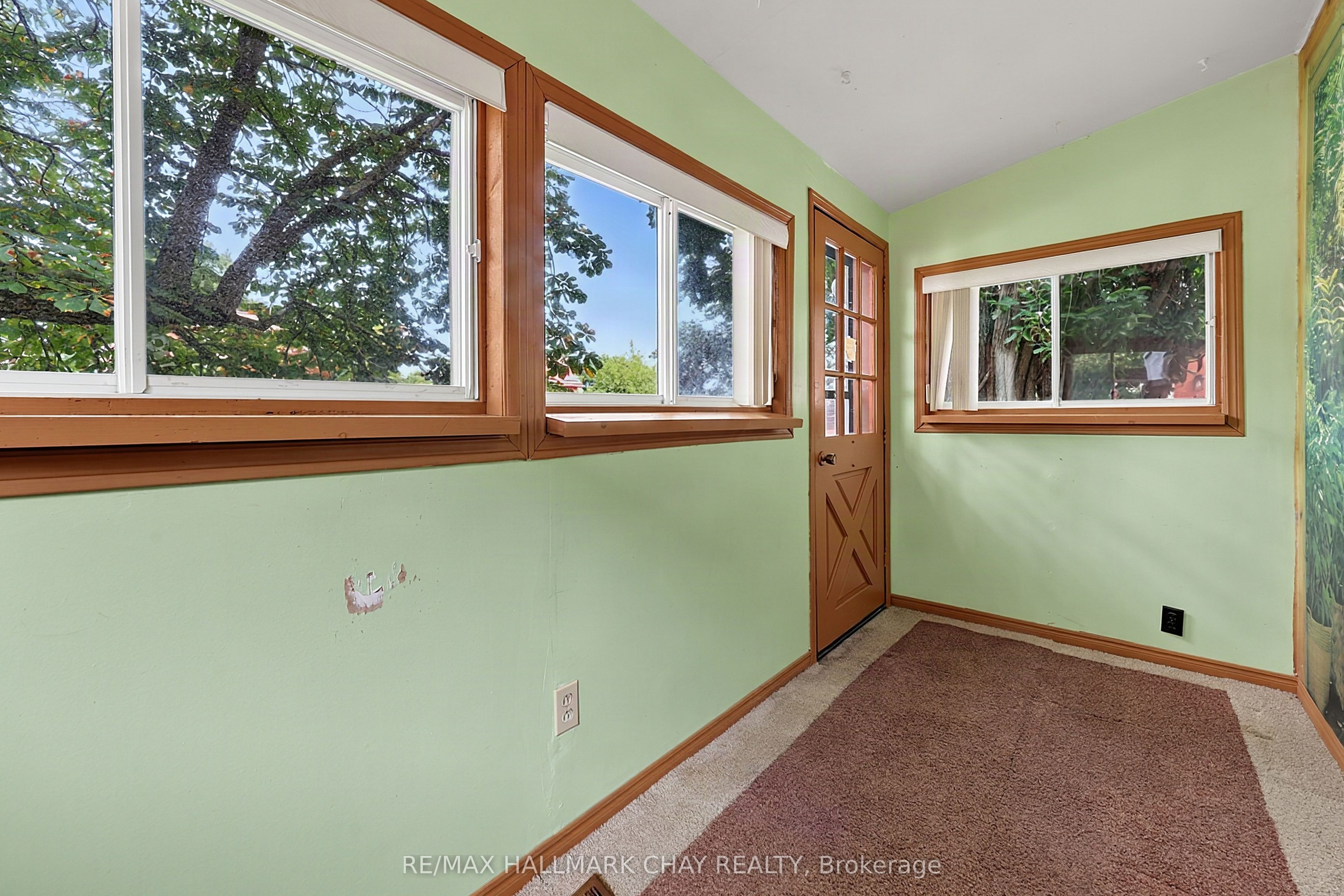 41 Mill Street E Property Photo 18