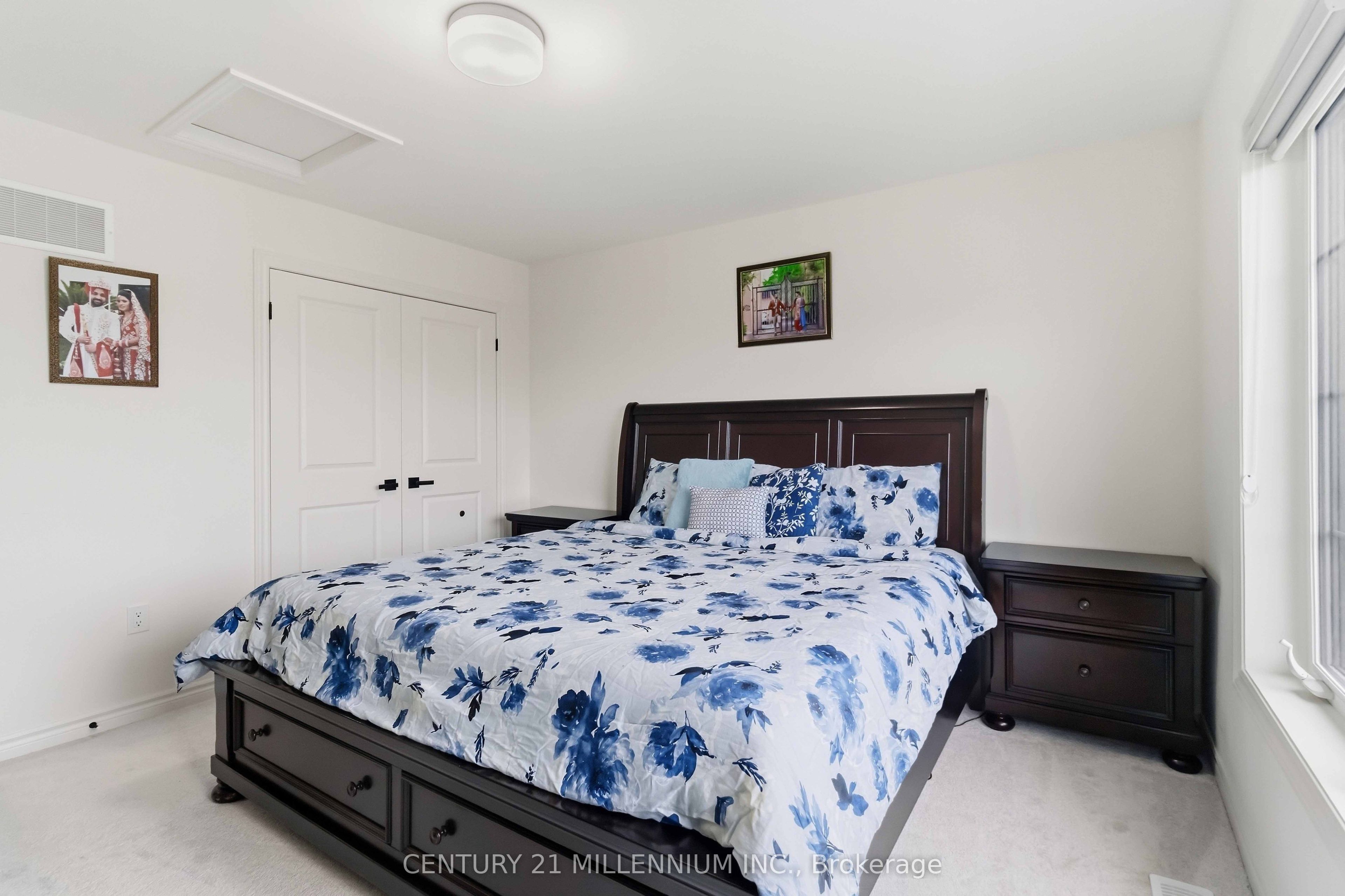 24 Mayapple Street Property Photo 14