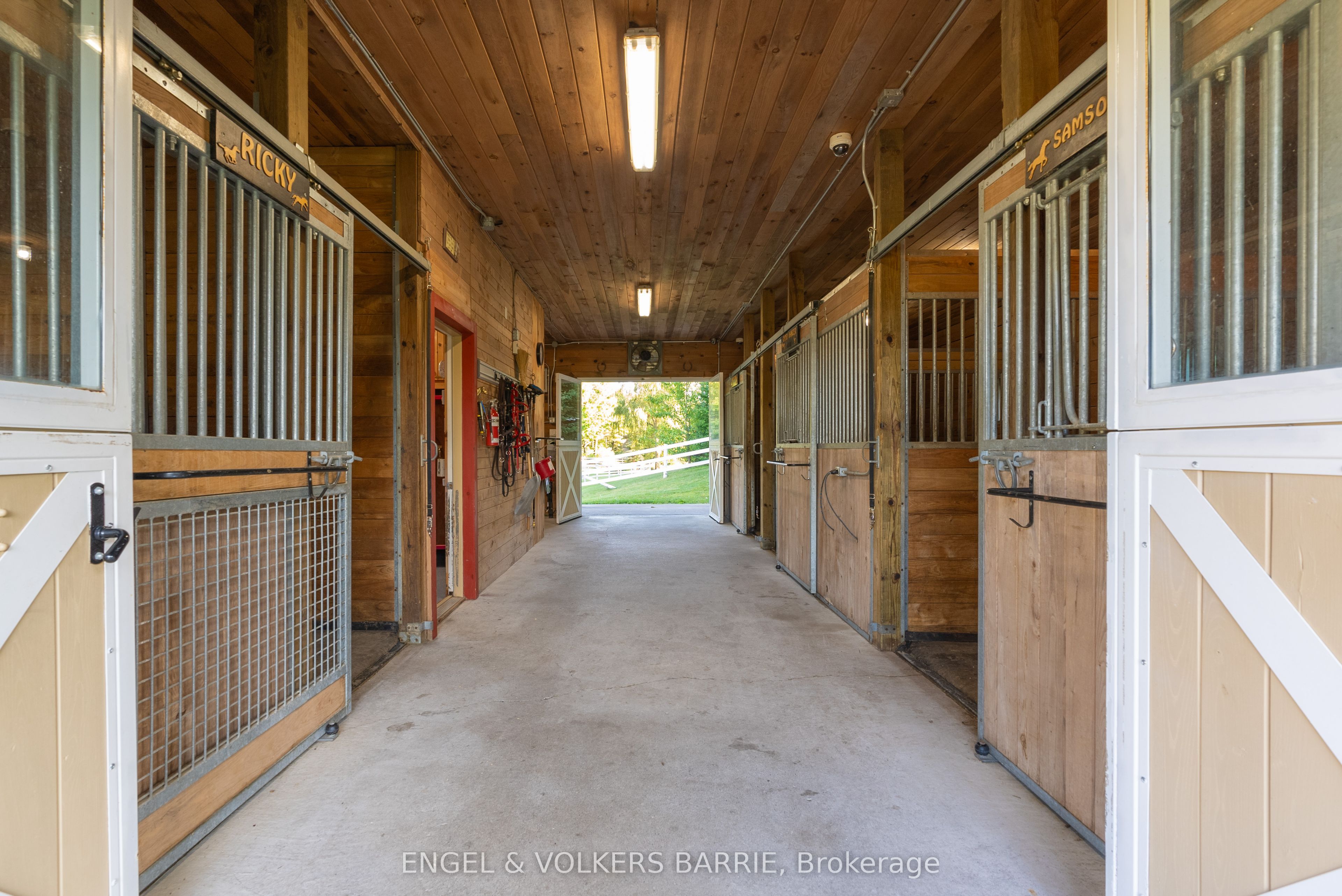 419 Goodwood Road Property Photo 26