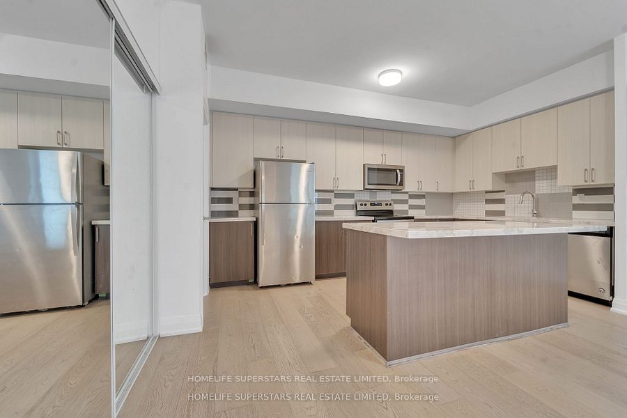 5299 Highway 7 Street C-302 Property Photo 6