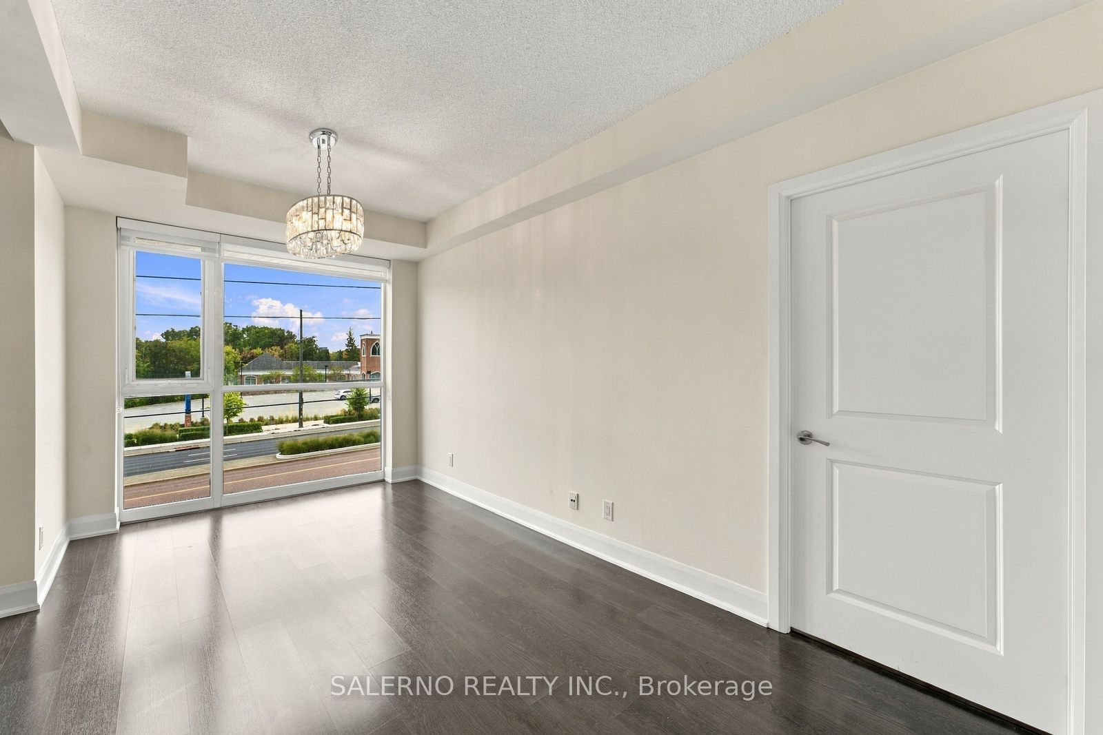 4700 Highway 7 319 Property Photo 24