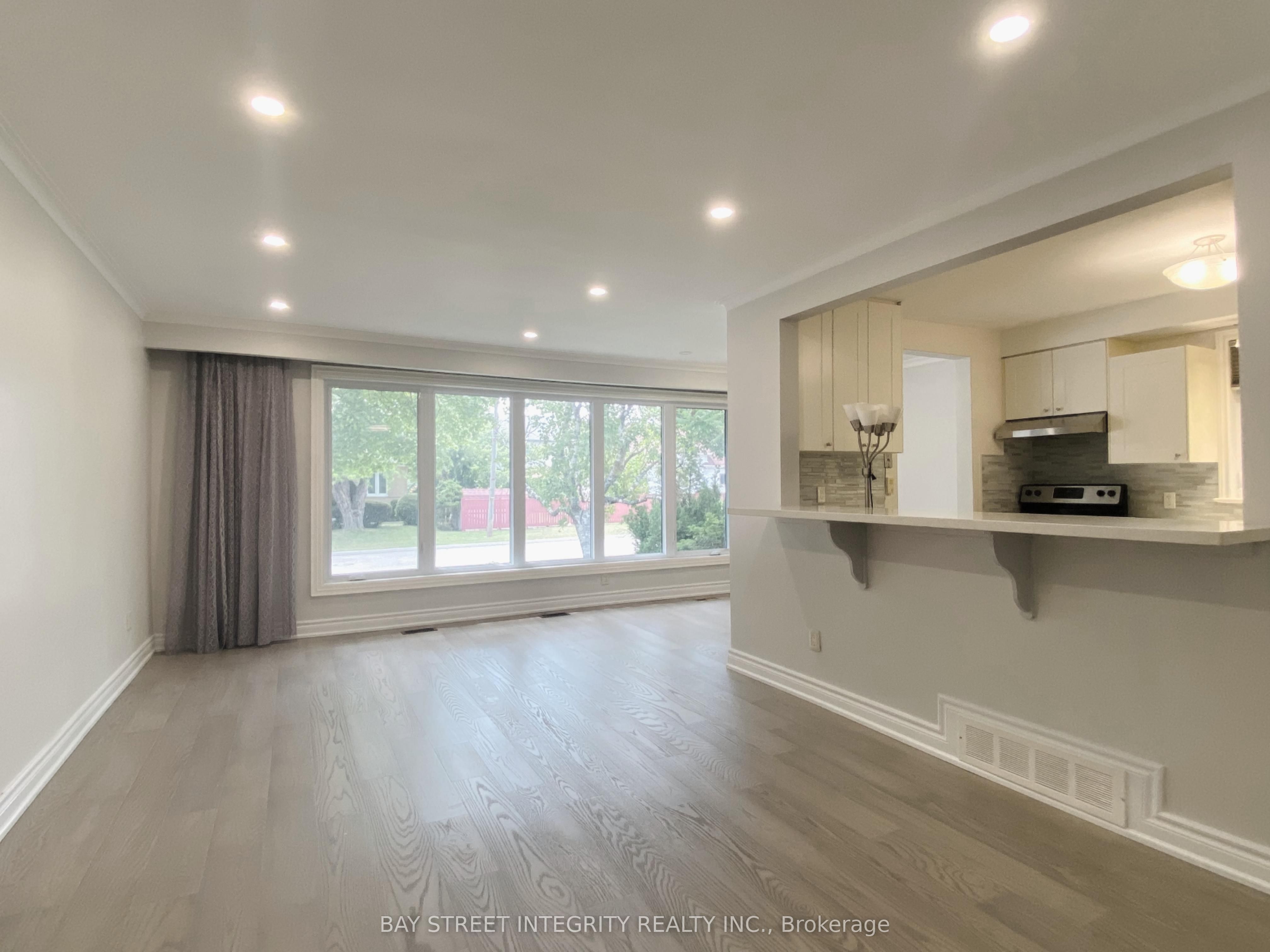 207 Maple Avenue Property Photo 2