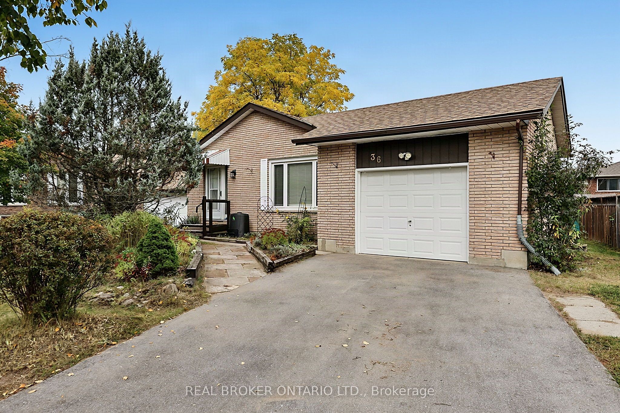 36 Dutch Settlers Court