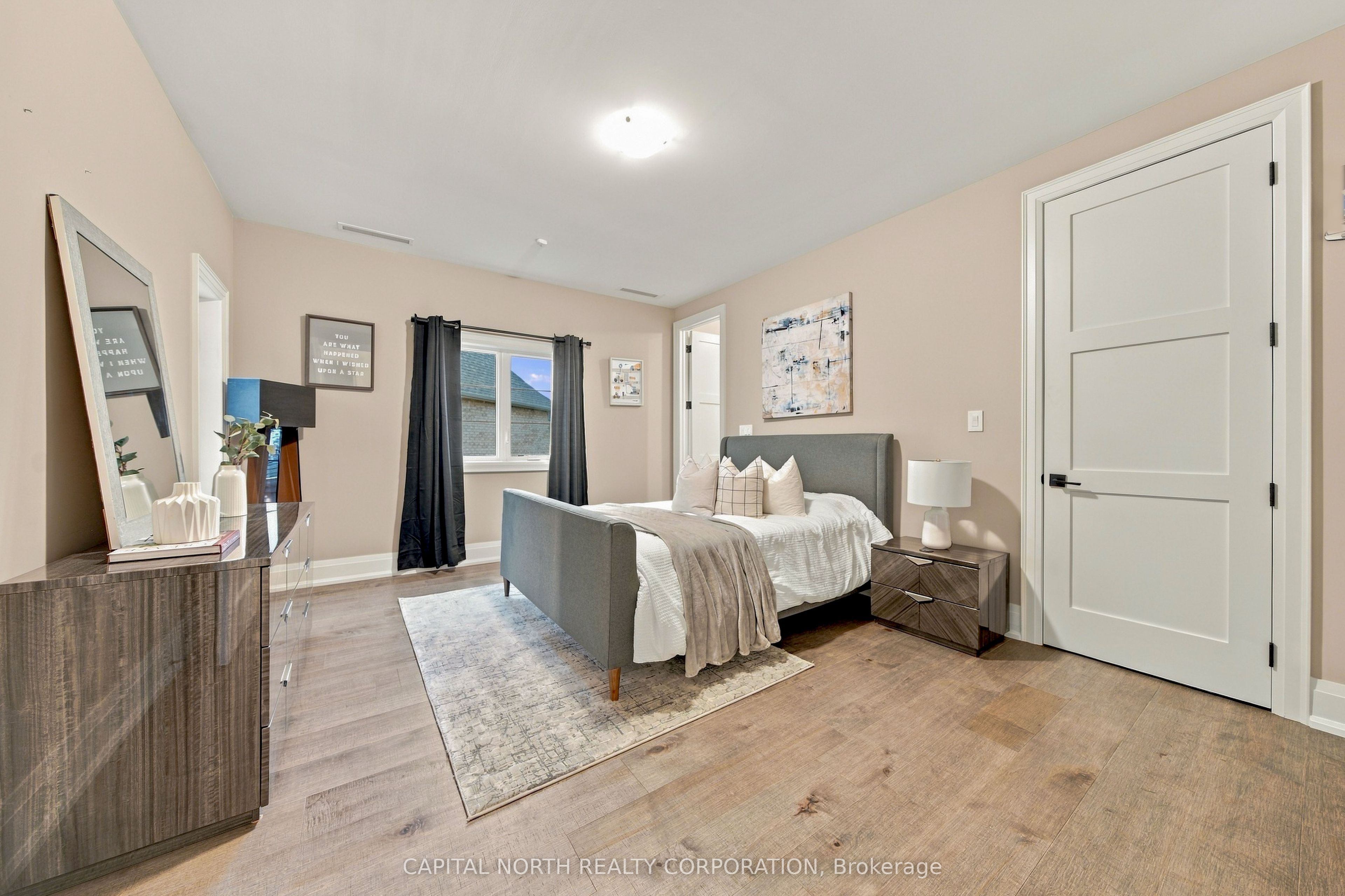 52 Mike Boshevski Court Property Photo 33