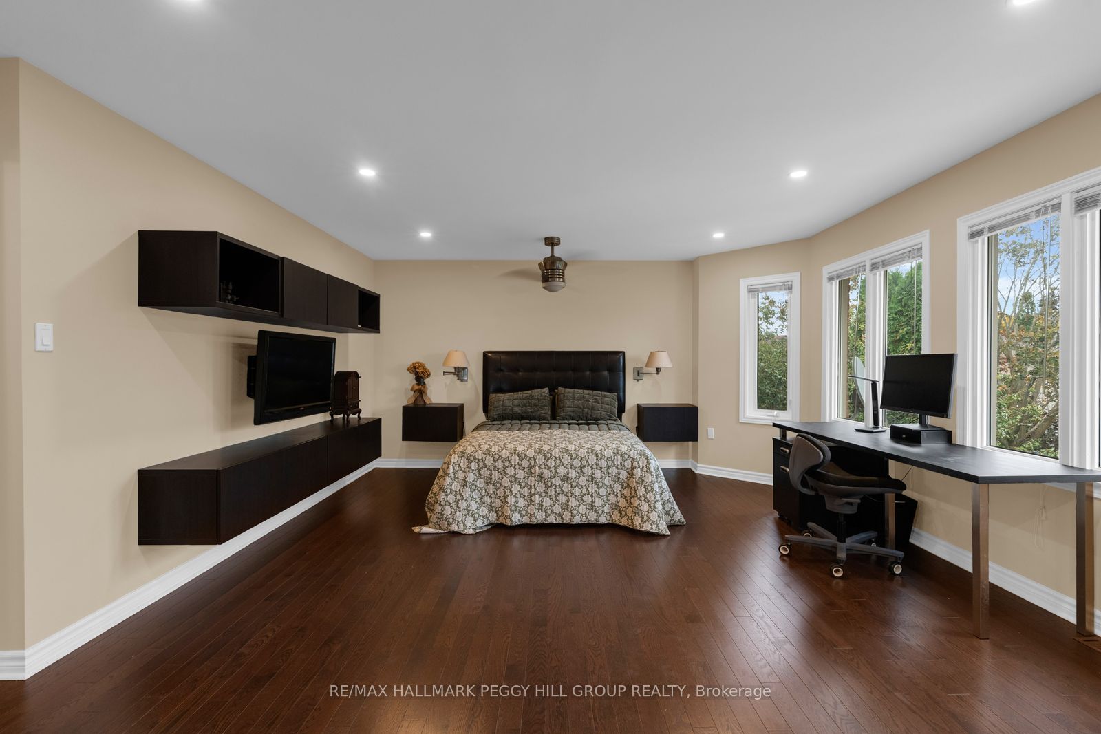590 Gagnon Place Property Photo 14