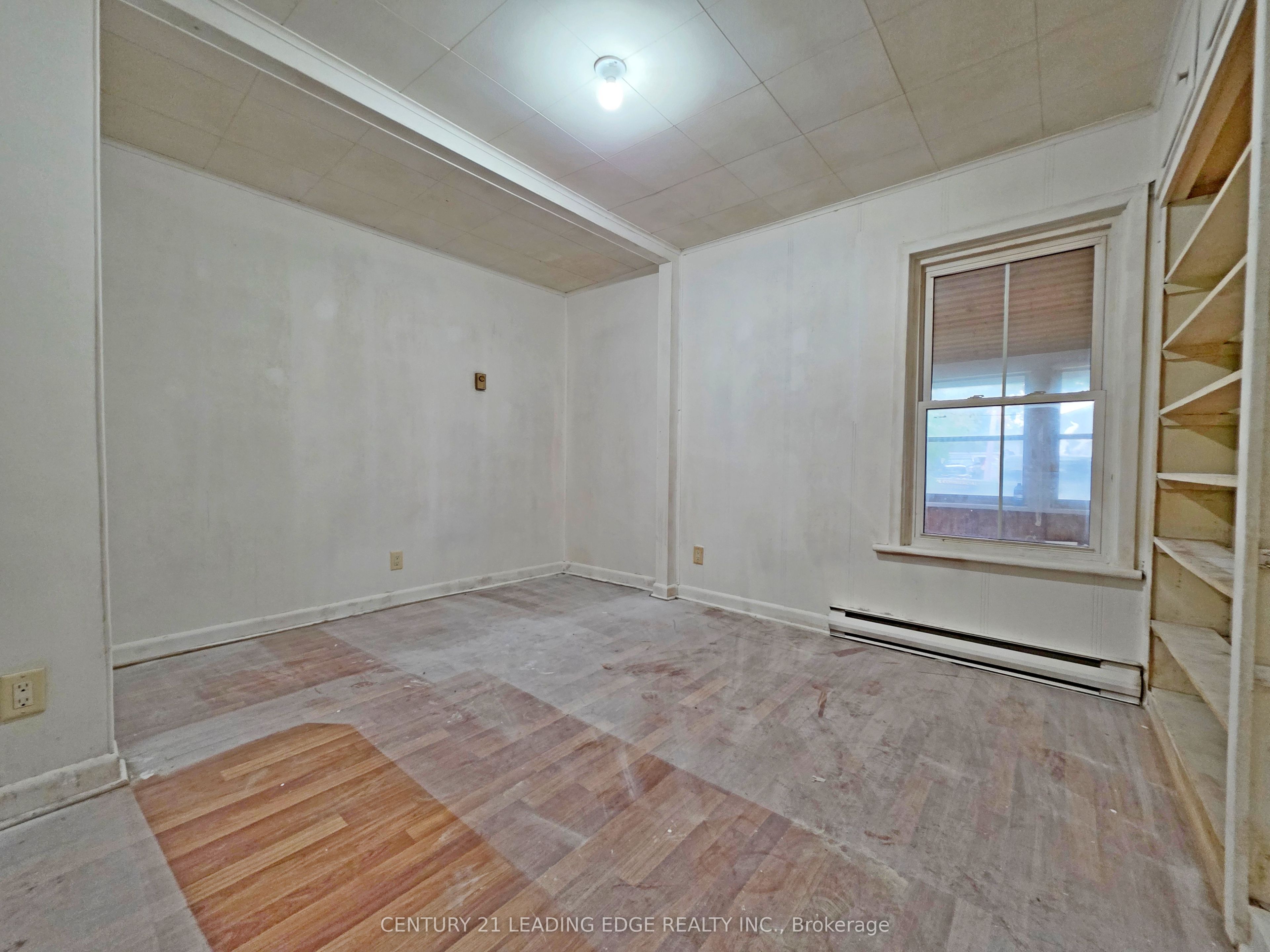 49 High Street Property Photo 10