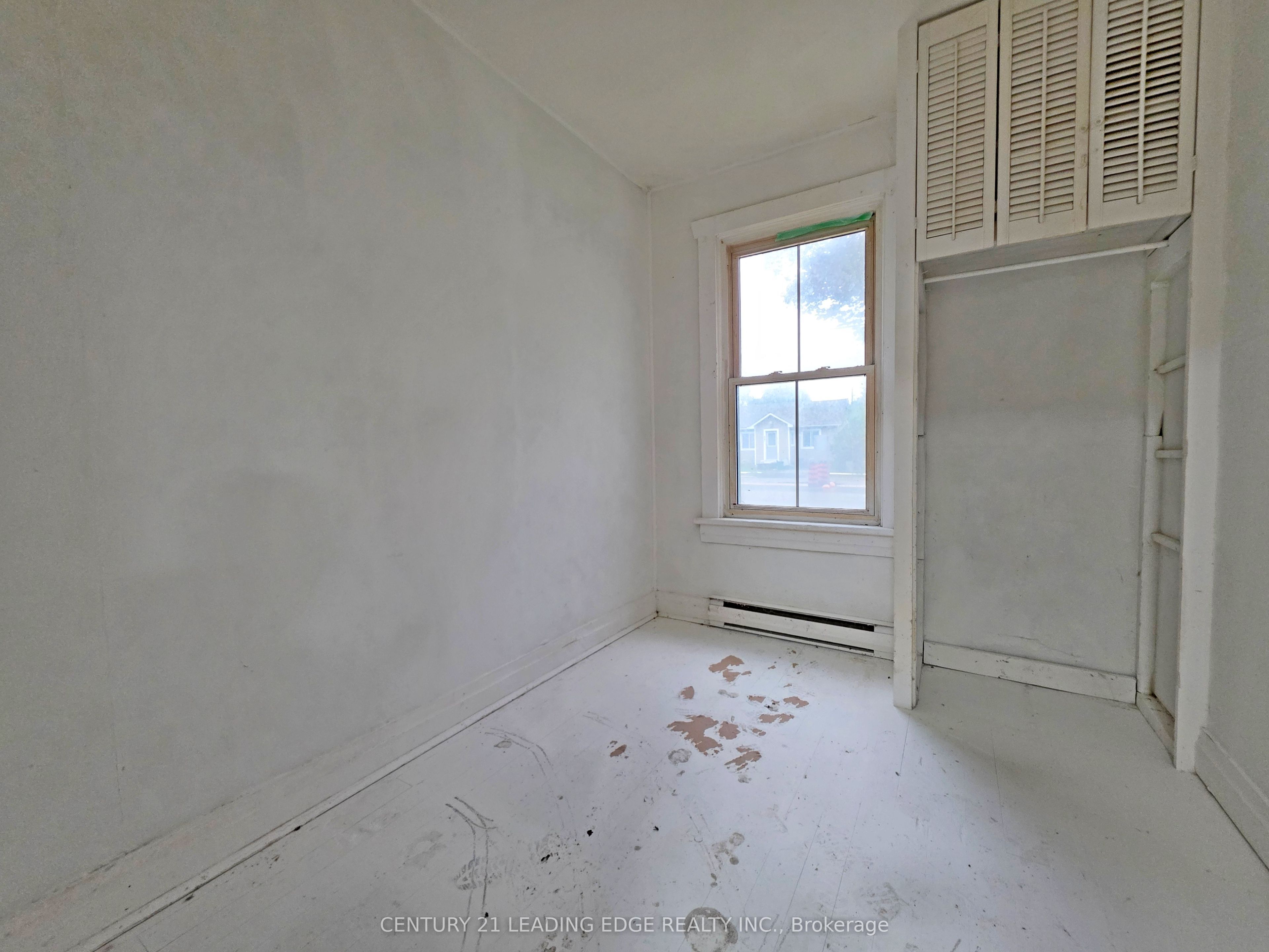 49 High Street Property Photo 11