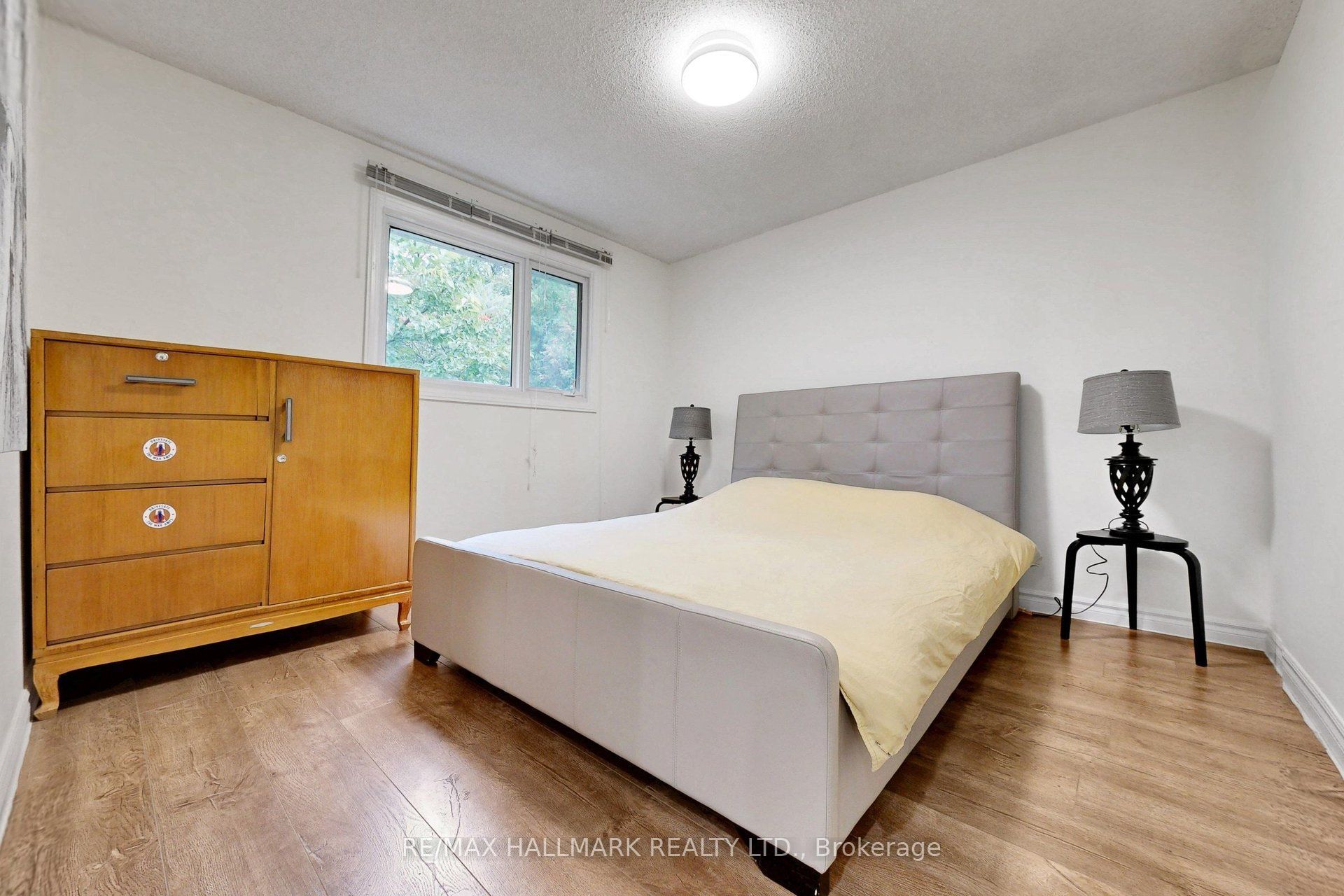 22 Pining Road Property Photo 25