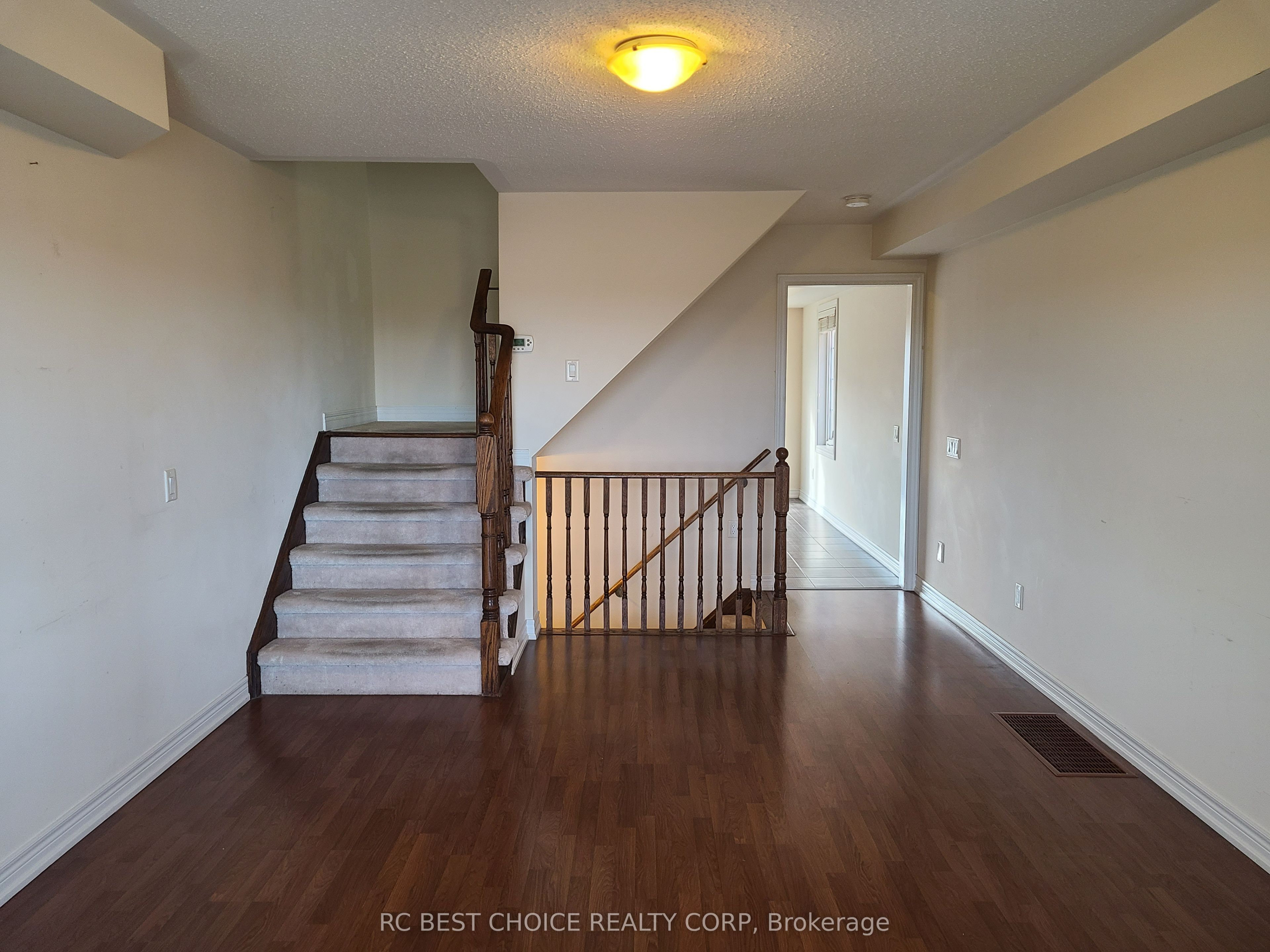 9982 Mccowan Road Property Photo 12