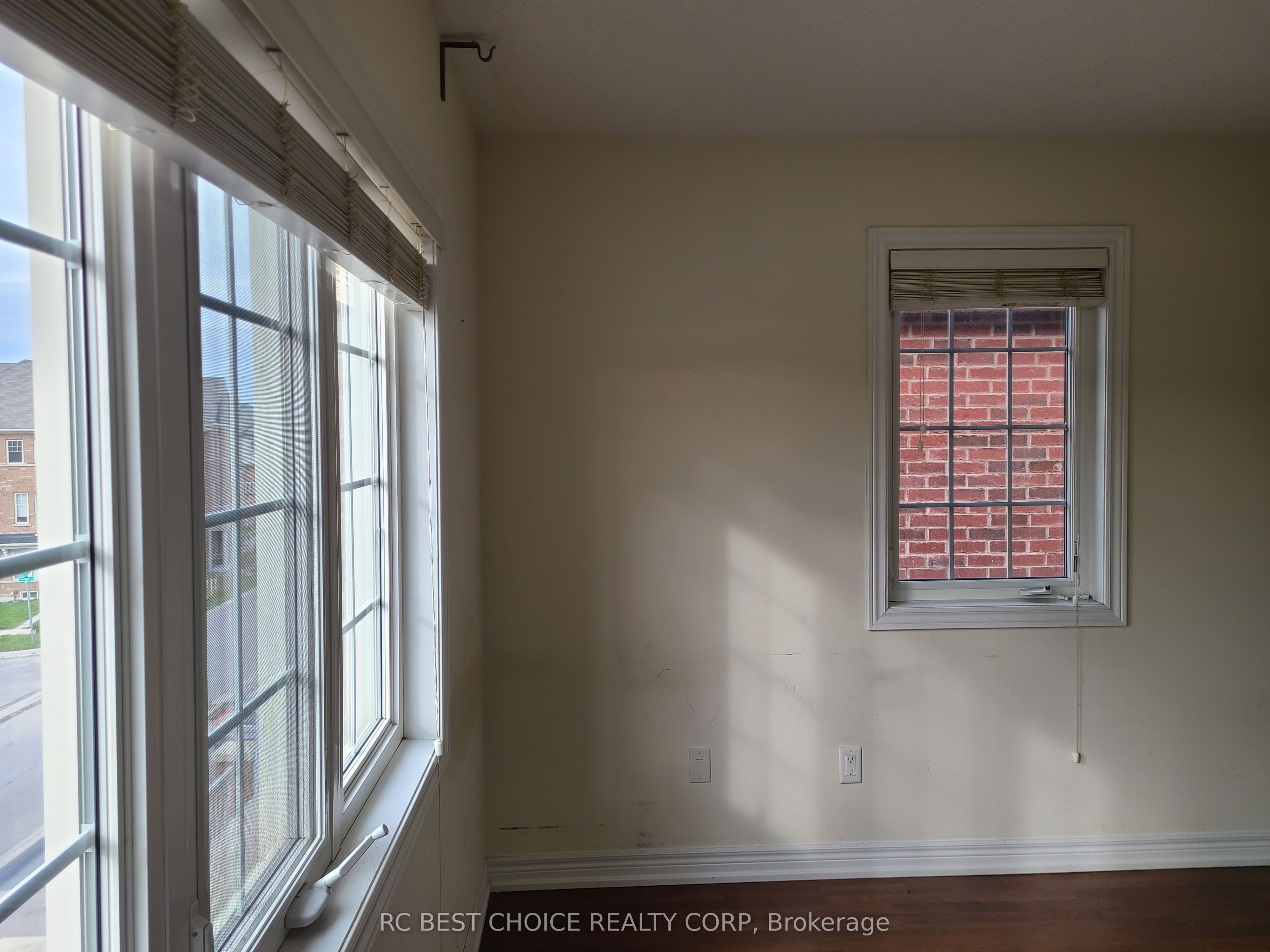 9982 Mccowan Road Property Photo 21