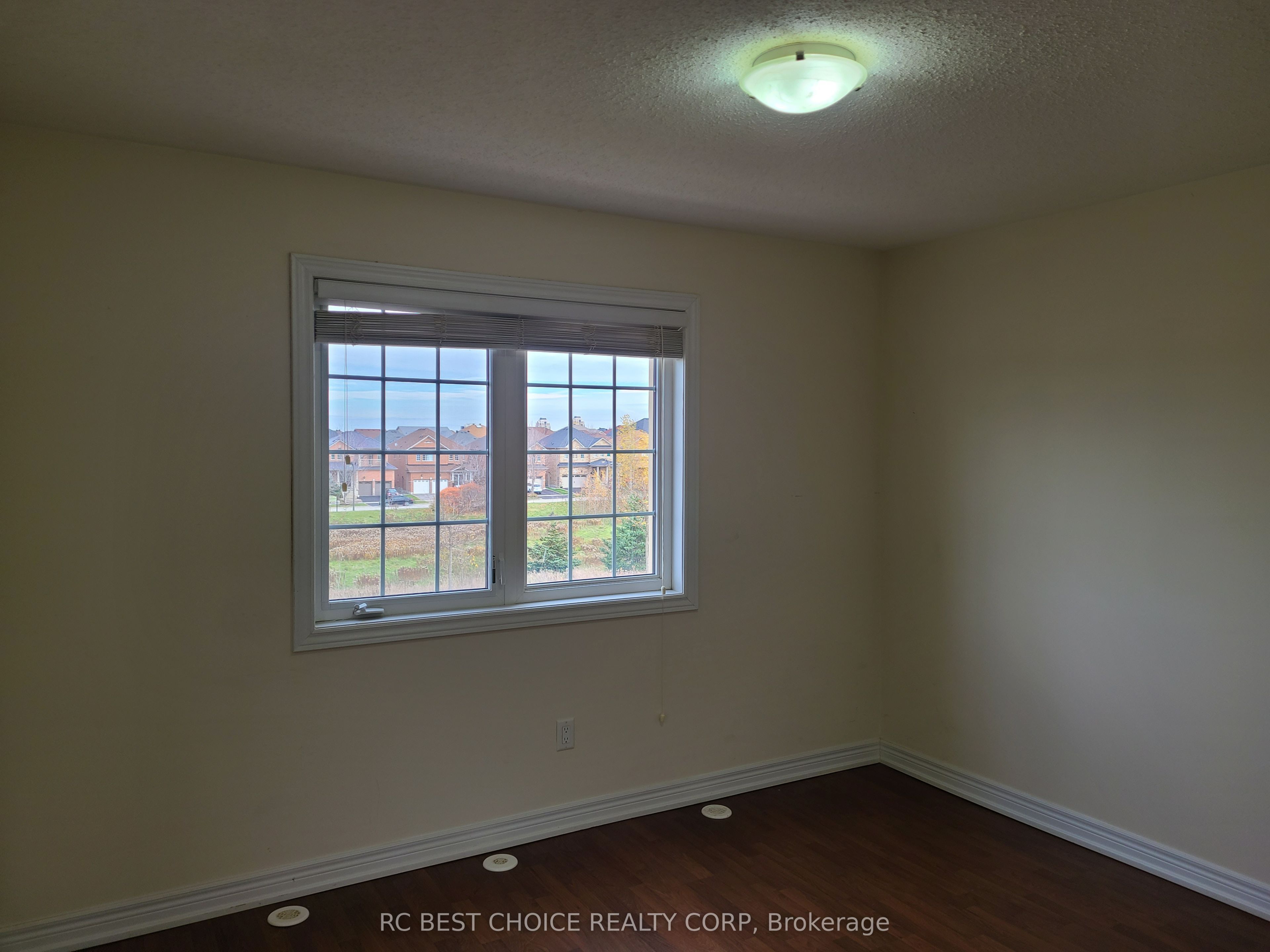 9982 Mccowan Road Property Photo 23