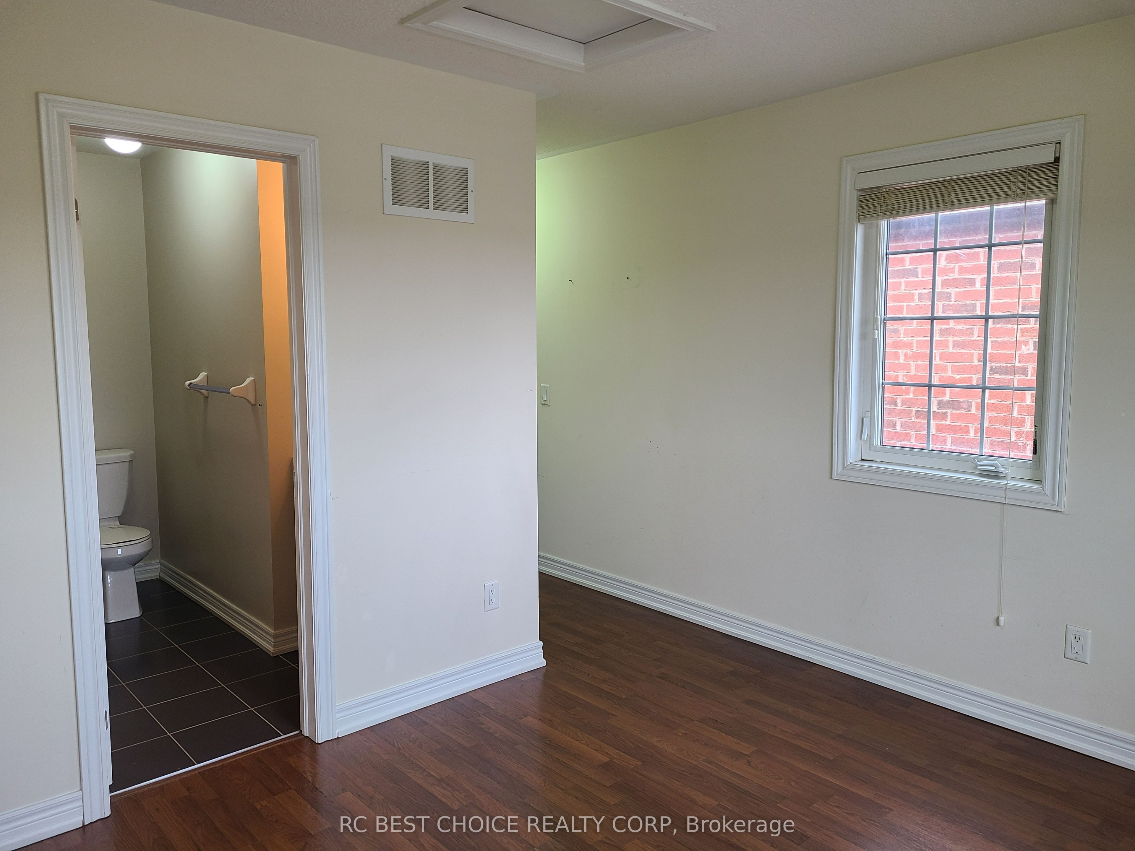 9982 Mccowan Road Property Photo 26
