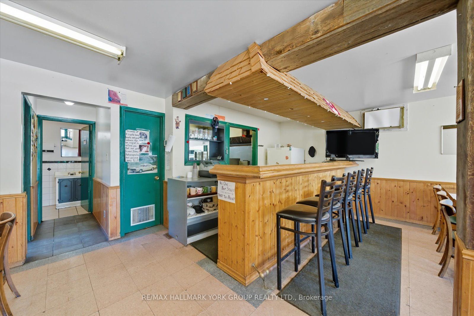 23035 Lake Ridge Road Property Photo 17
