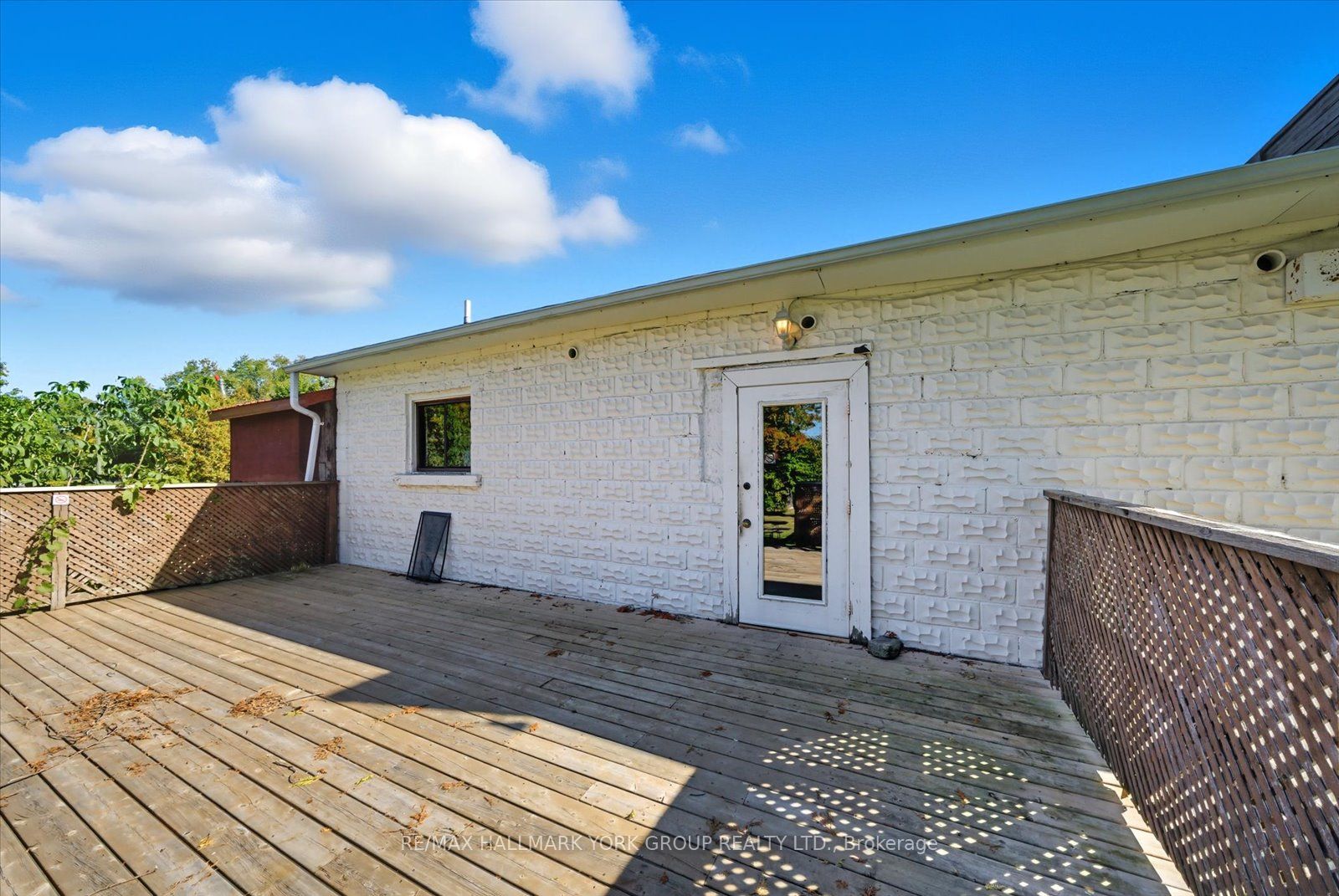 23035 Lake Ridge Road Property Photo 36