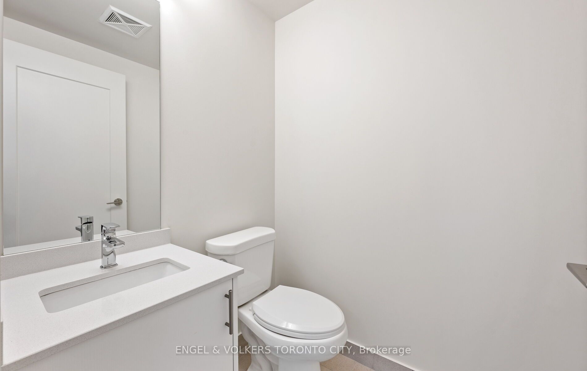 8960 Jane Street 1603 Property Photo 21