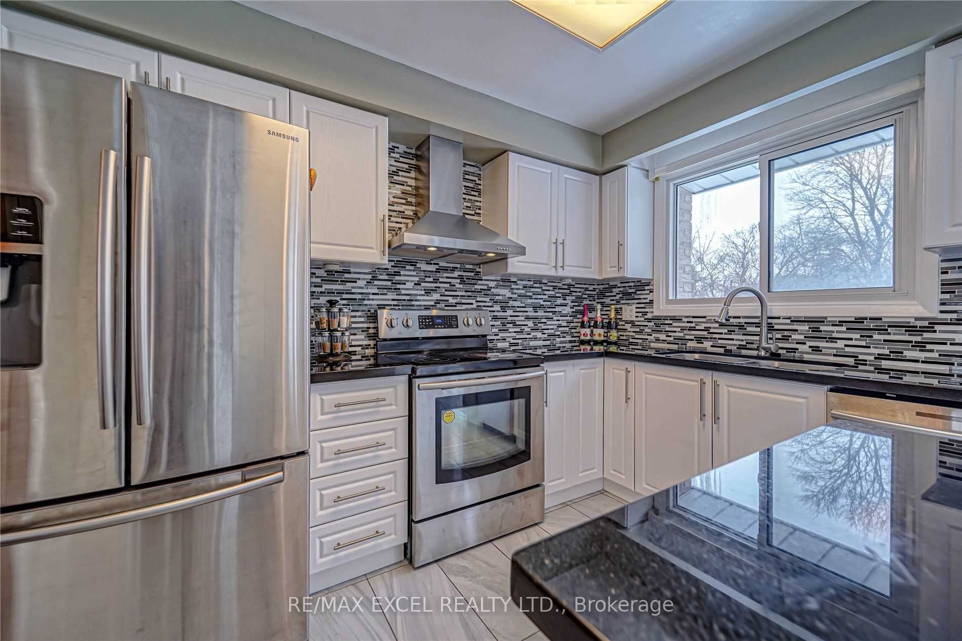 83 Squire Bakers Lane Upper Property Photo 7