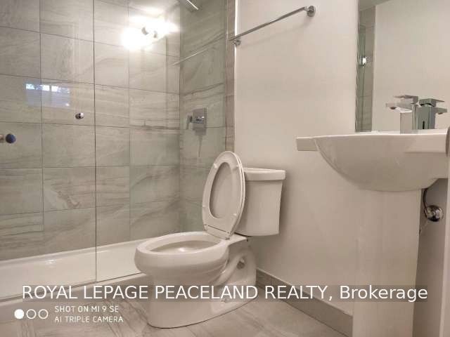 19 Frank Charlton Avenue Property Photo 9