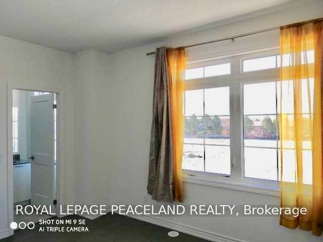 19 Frank Charlton Avenue Property Photo 11