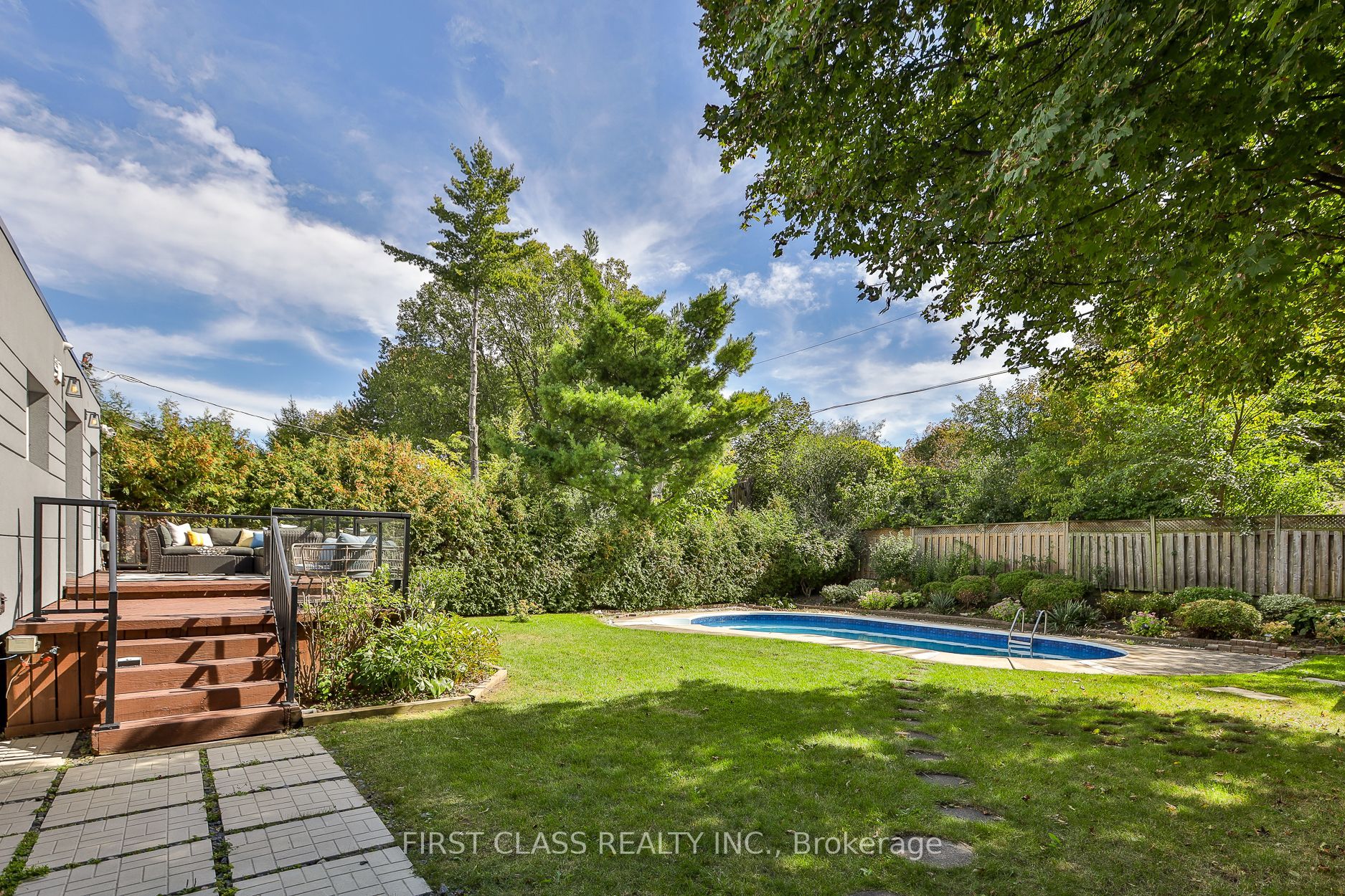 27 Delair Crescent Property Photo 41