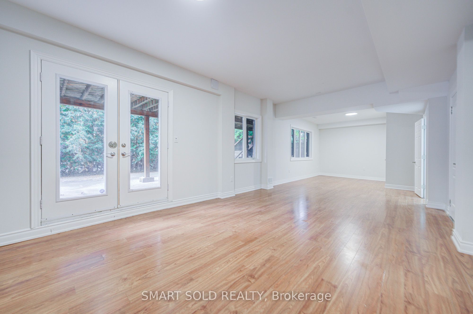 25 Oak Avenue Property Photo 43