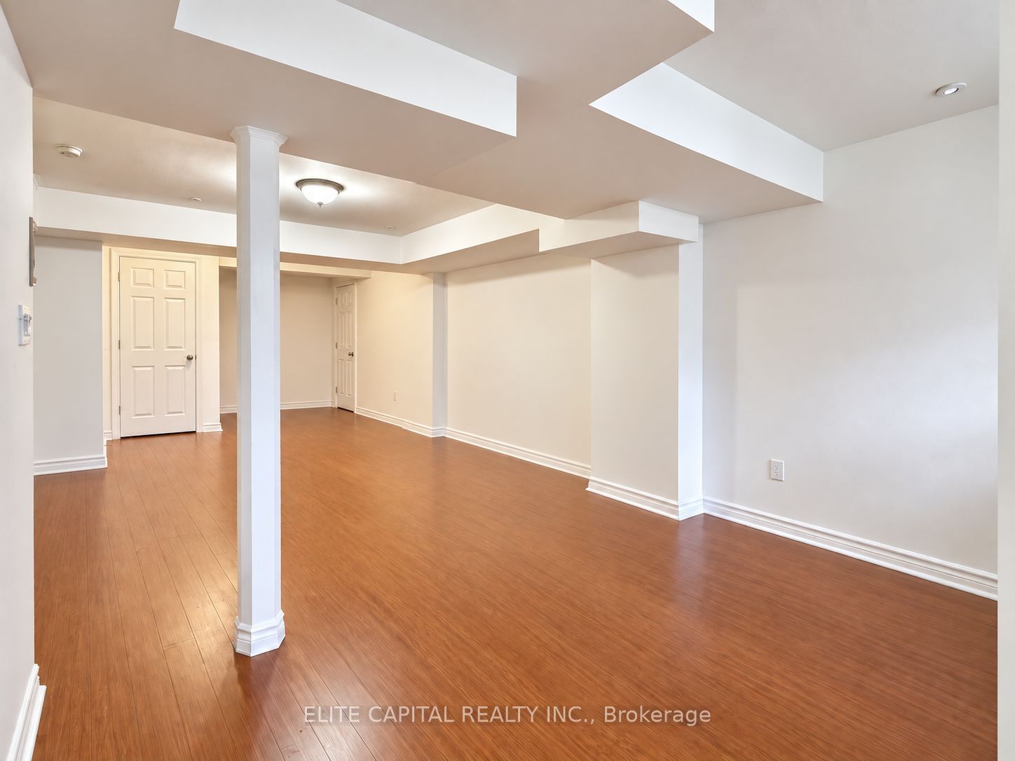 195 South Unionville Avenue Property Photo 16