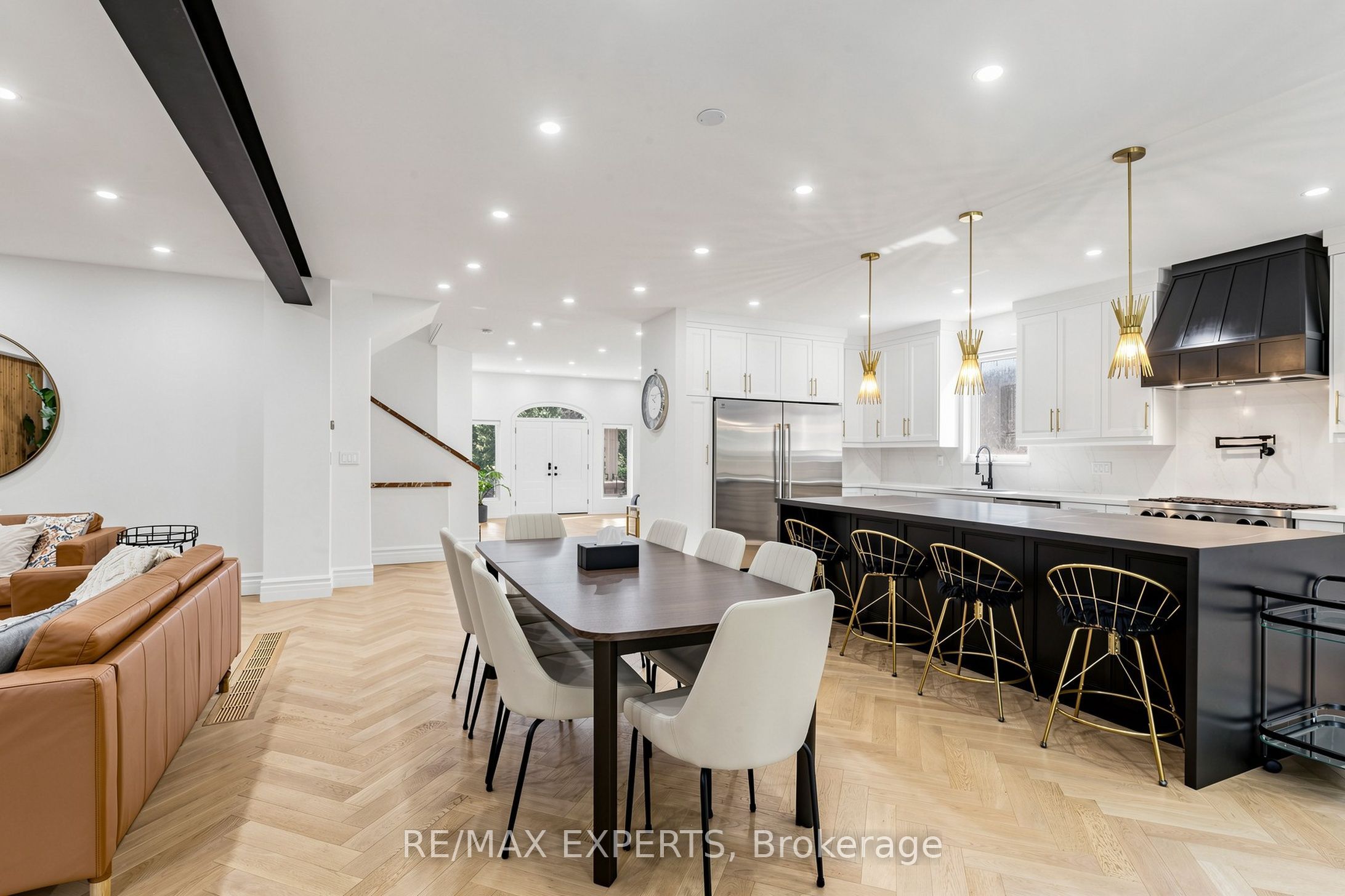 64 Humberwood Gate Property Photo 8