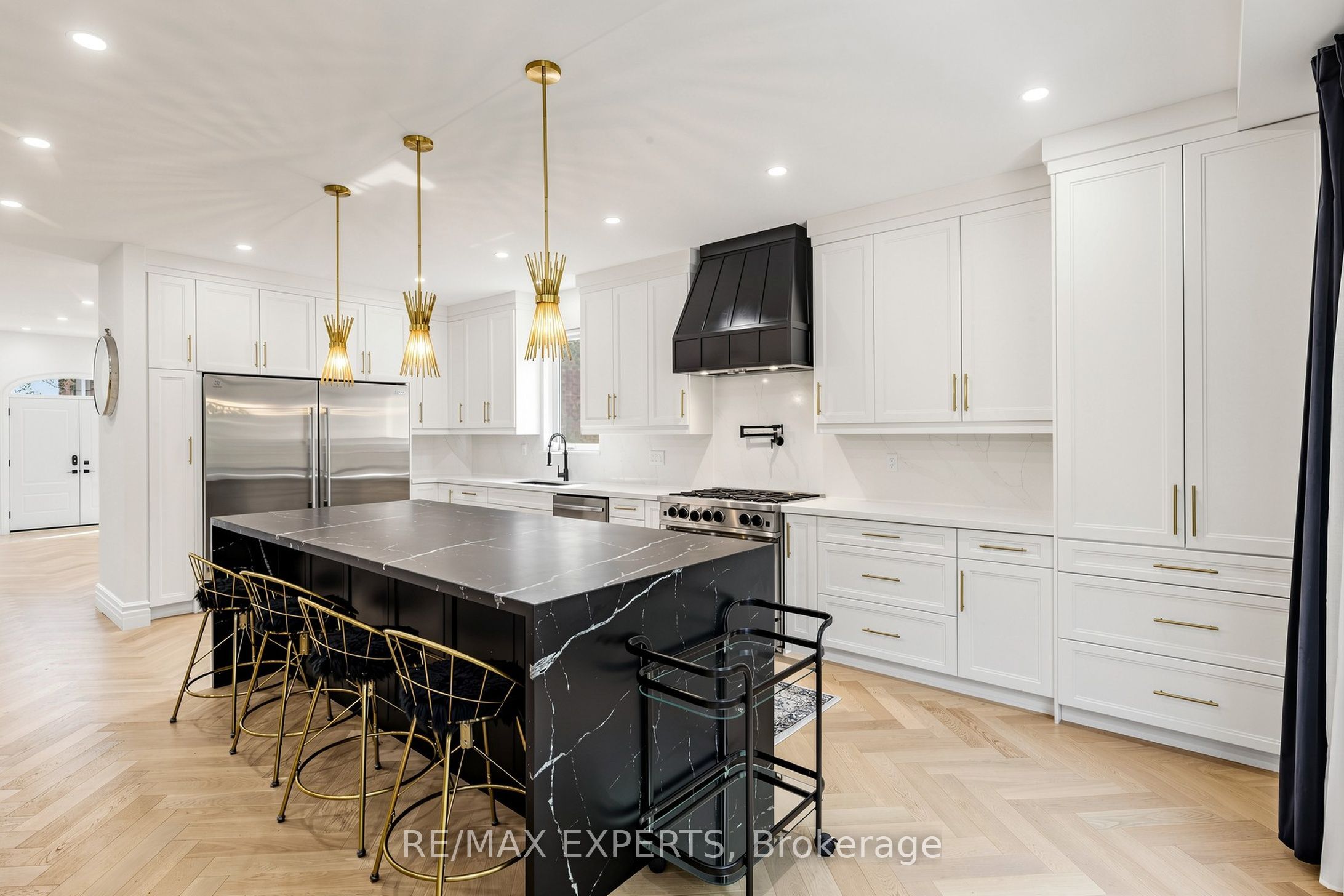 64 Humberwood Gate Property Photo 13