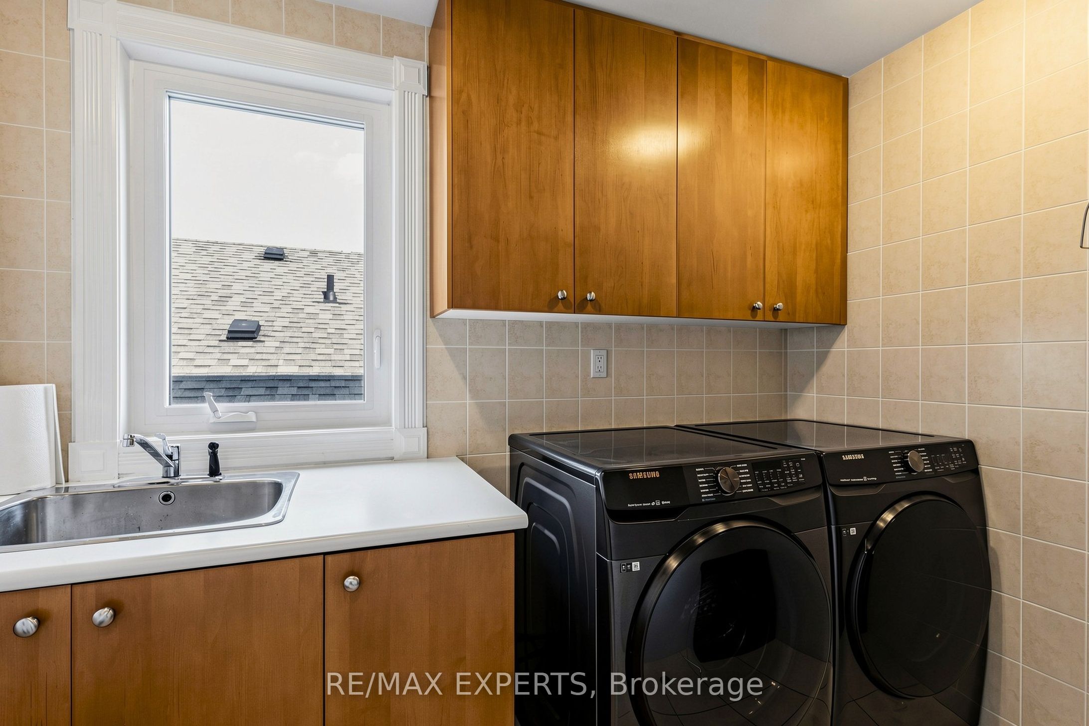 64 Humberwood Gate Property Photo 47