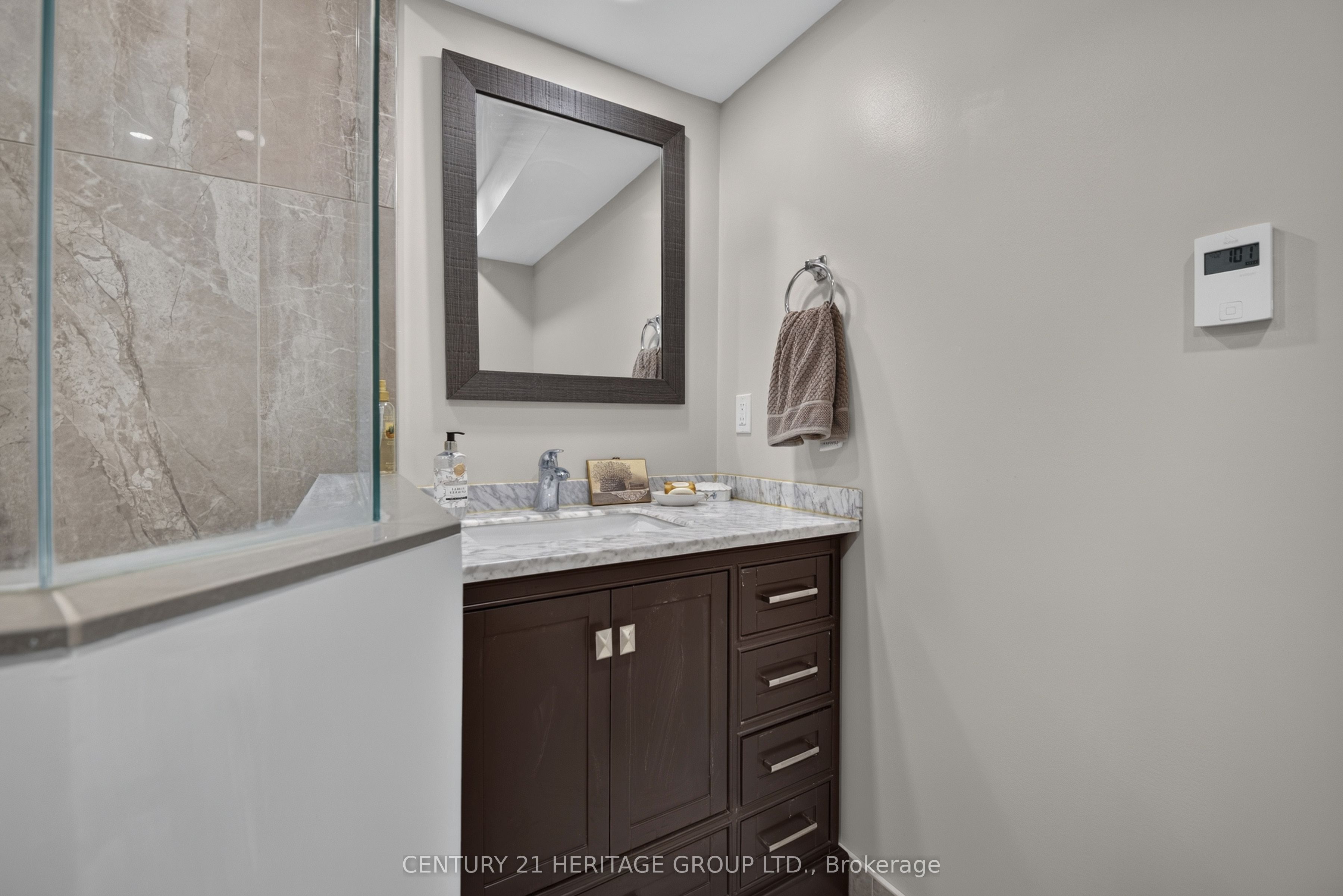 1 Arthur Evans Crescent Property Photo 40