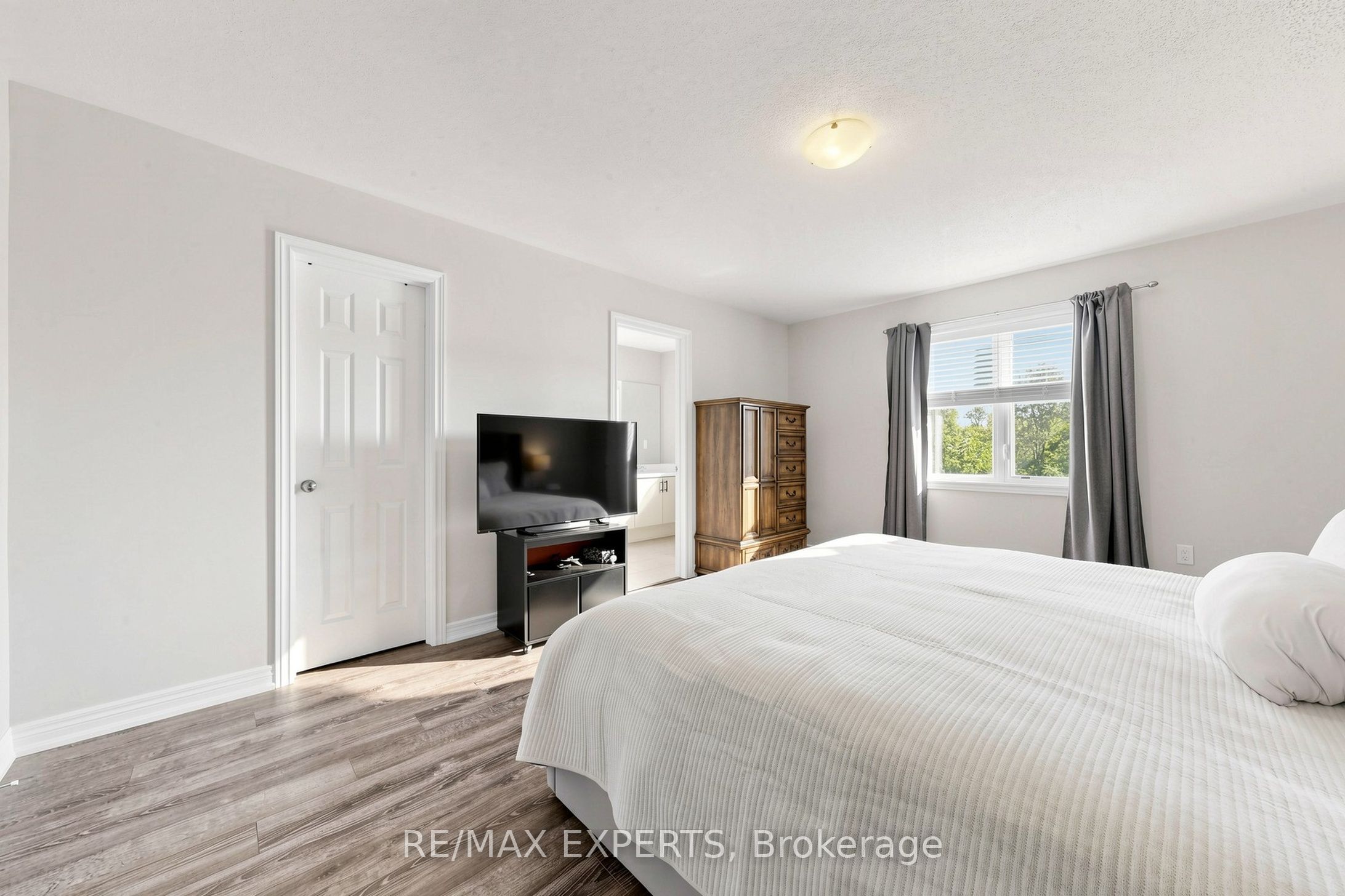 1303 Bardeau Street Property Photo 11