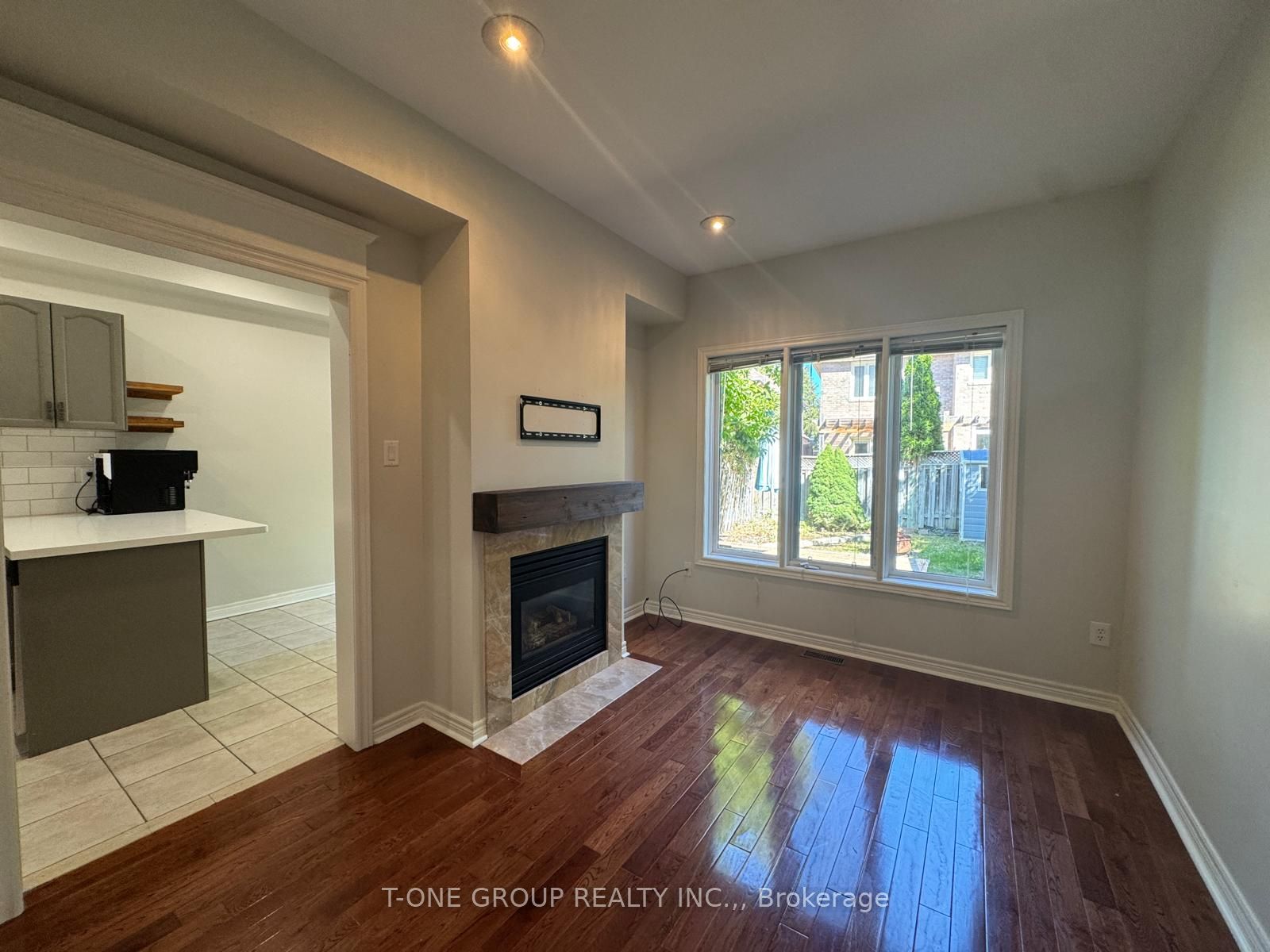 138 Denise Circle Property Photo 7