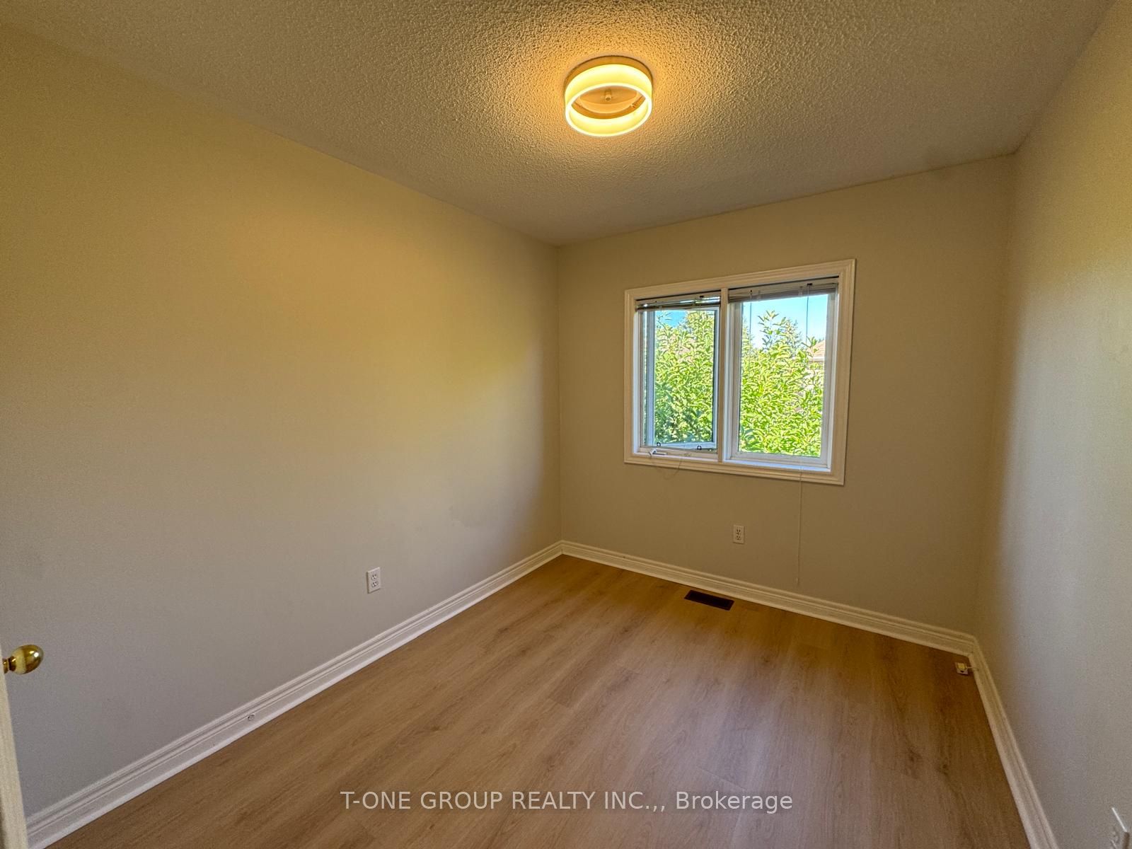 138 Denise Circle Property Photo 18
