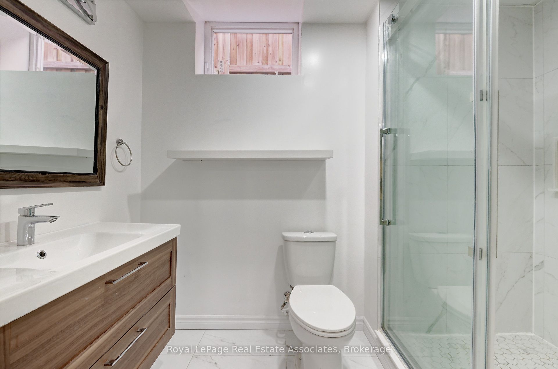 41 Greenview Circle Lower Property Photo 19
